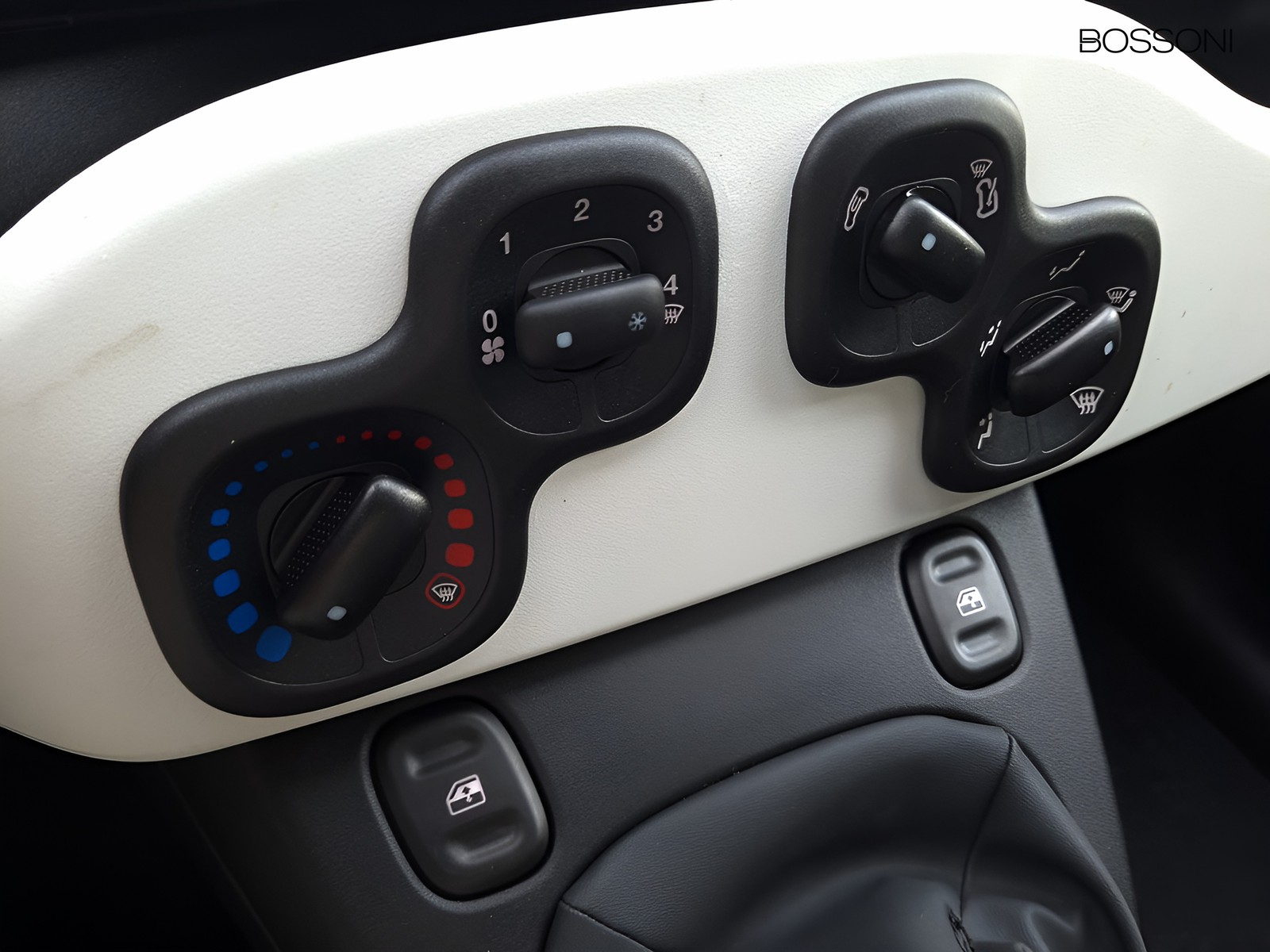 17 - Fiat Pandina cross 1.0 firefly hybrid 65cv cross s&s
