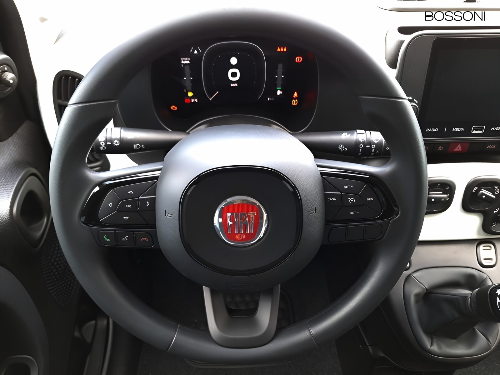 9 - Fiat Pandina cross 1.0 firefly hybrid 65cv cross s&s