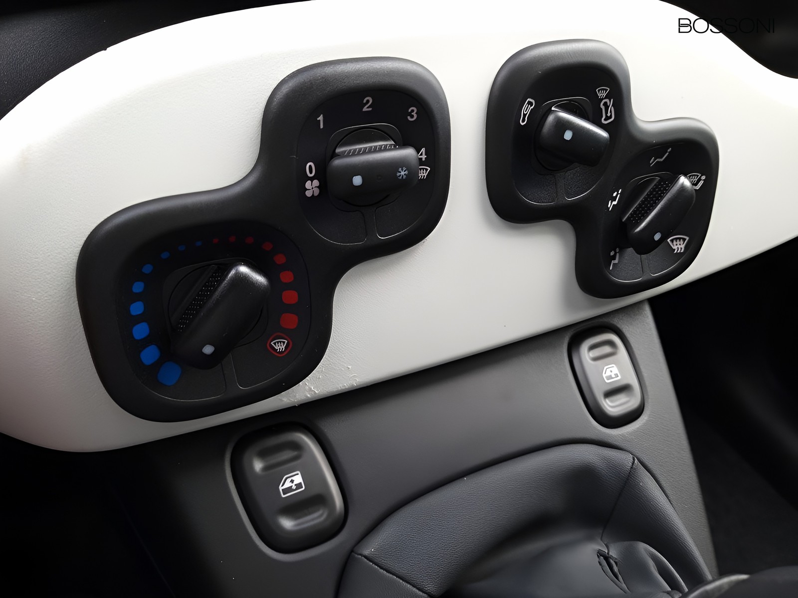 17 - Fiat Pandina cross 1.0 firefly hybrid 65cv cross s&s