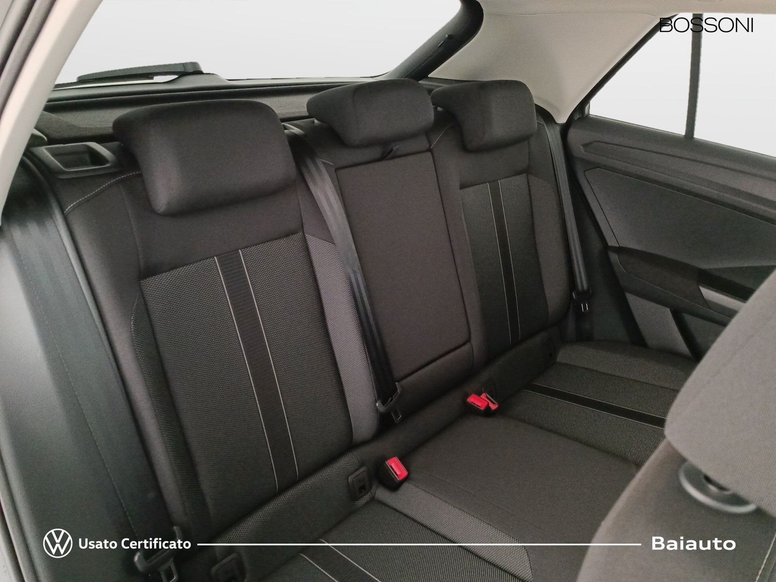 21 - Volkswagen T-Roc 2.0 tdi scr 150cv sport dsg