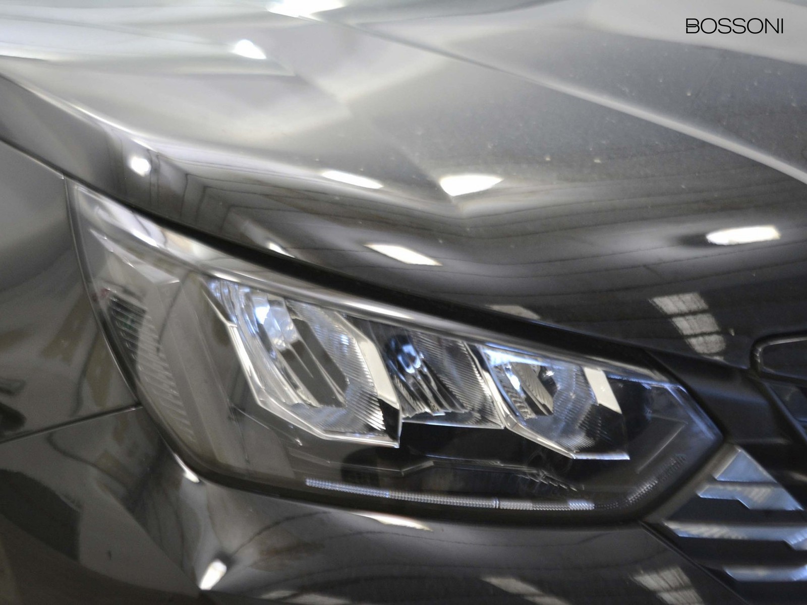 22 - Peugeot 2008 1.2 puretech 100cv allure s&s