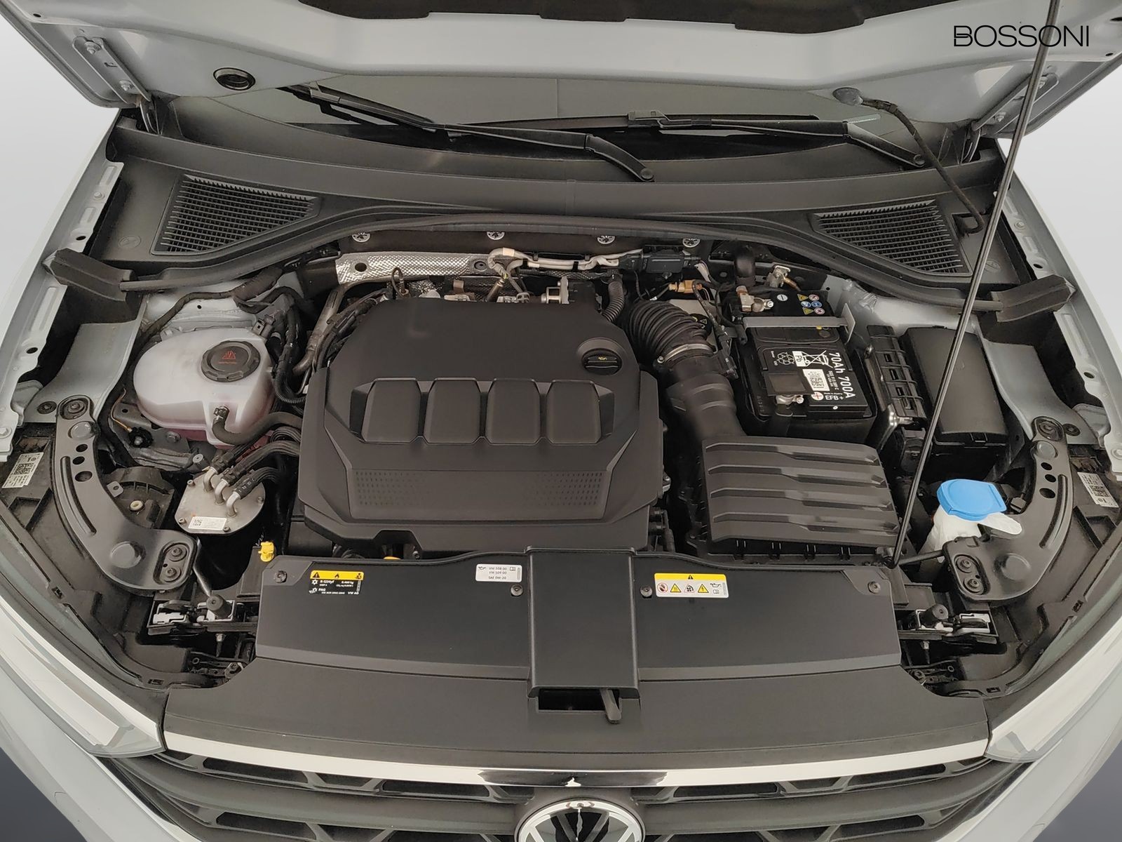 11 - Volkswagen T-Roc 2.0 tdi scr 150cv life dsg