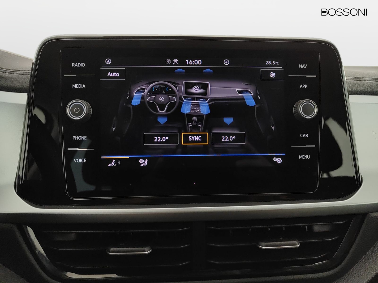 23 - Volkswagen T-Roc 2.0 tdi scr 150cv life dsg