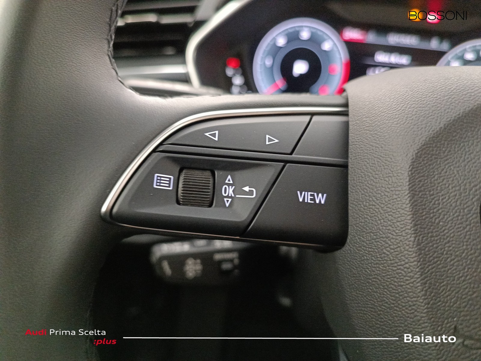 16 - Audi Q3 35 2.0 tdi business advanced s tronic