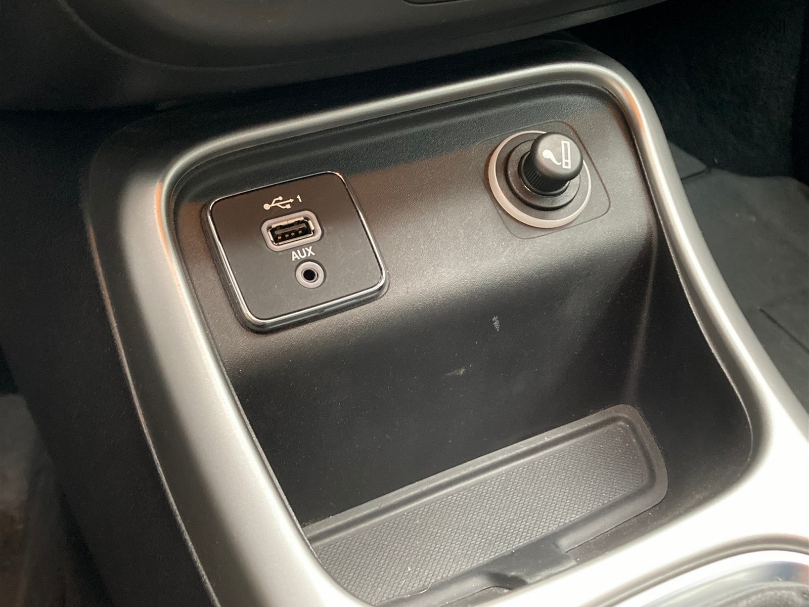 20 - Jeep Compass 1.6 multijet ii 120cv s 2wd