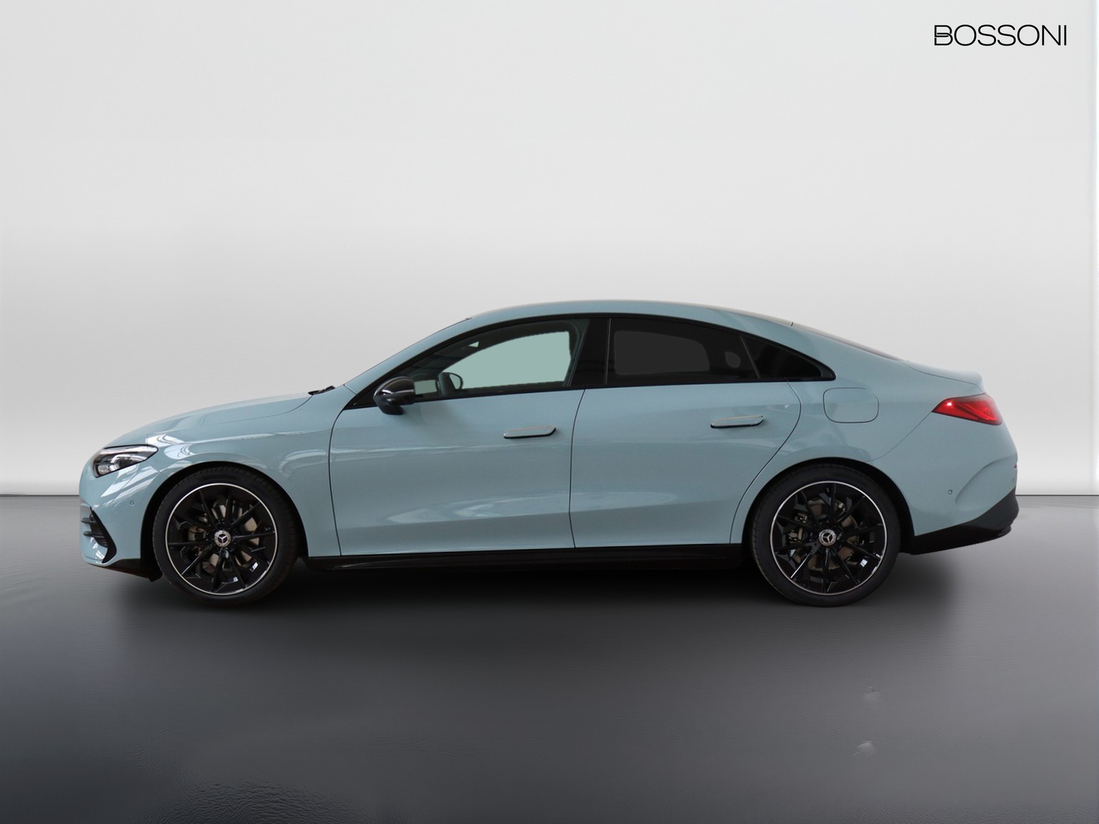 3 - Mercedes CLA 180 advanced plus auto