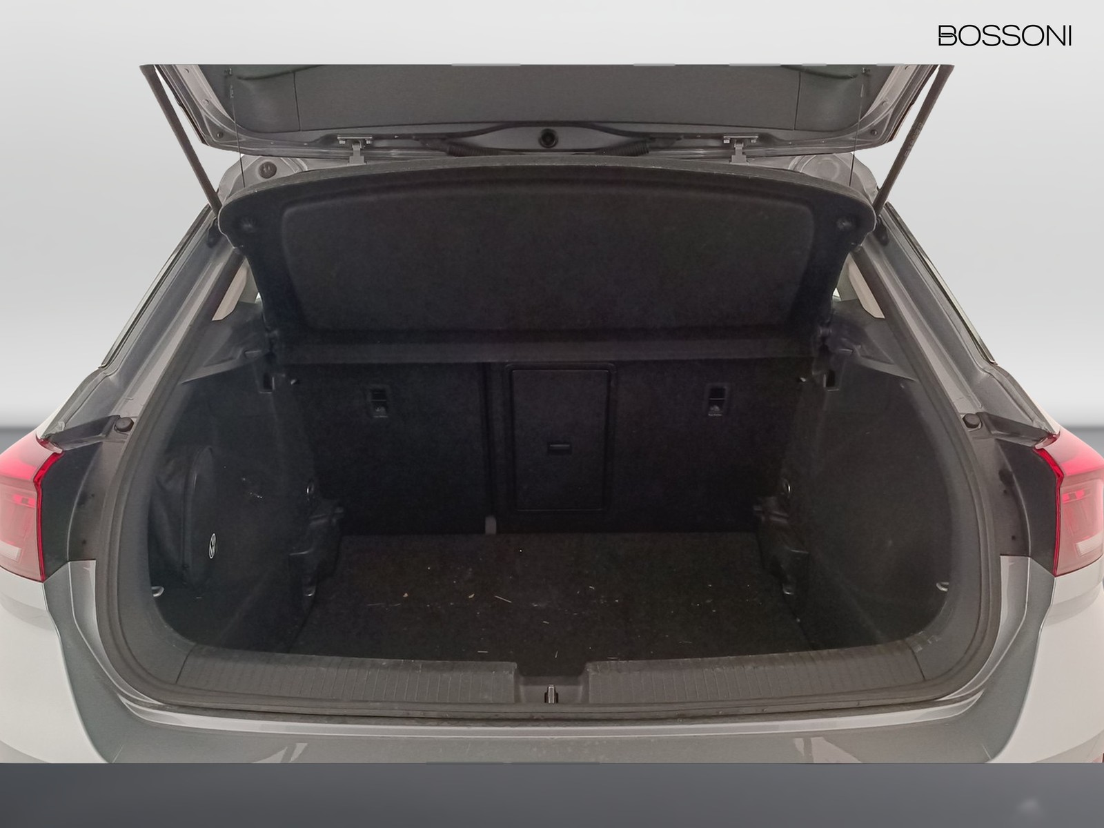 27 - Volkswagen T-Roc 2.0 tdi scr 115cv life