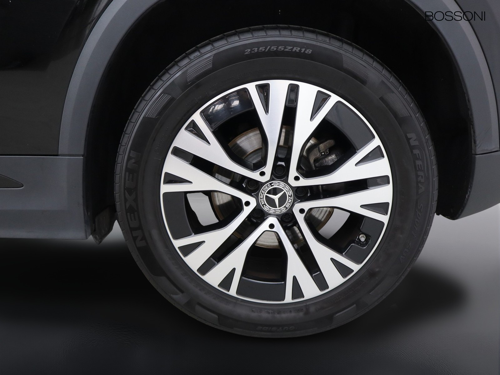 4 - Mercedes GLA 180 d amg line advanced plus 8g-dct