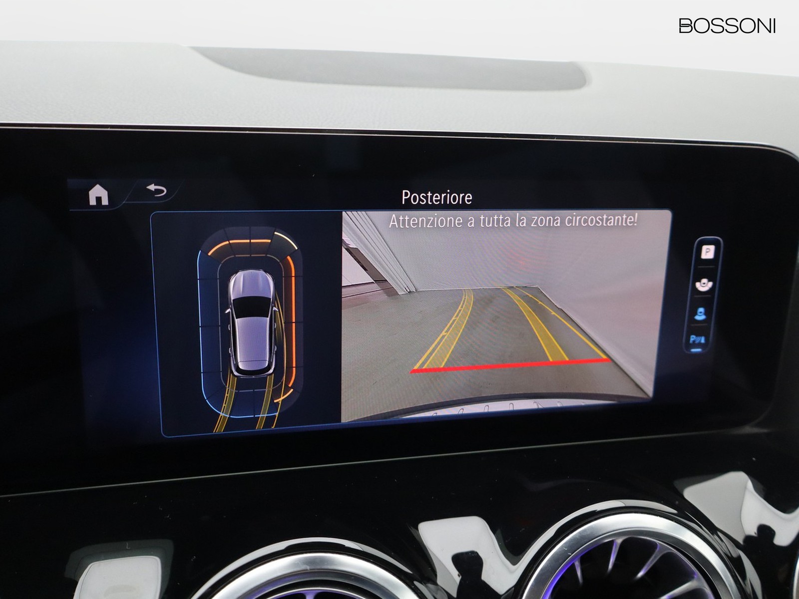 11 - Mercedes GLA 180 d amg line advanced plus 8g-dct
