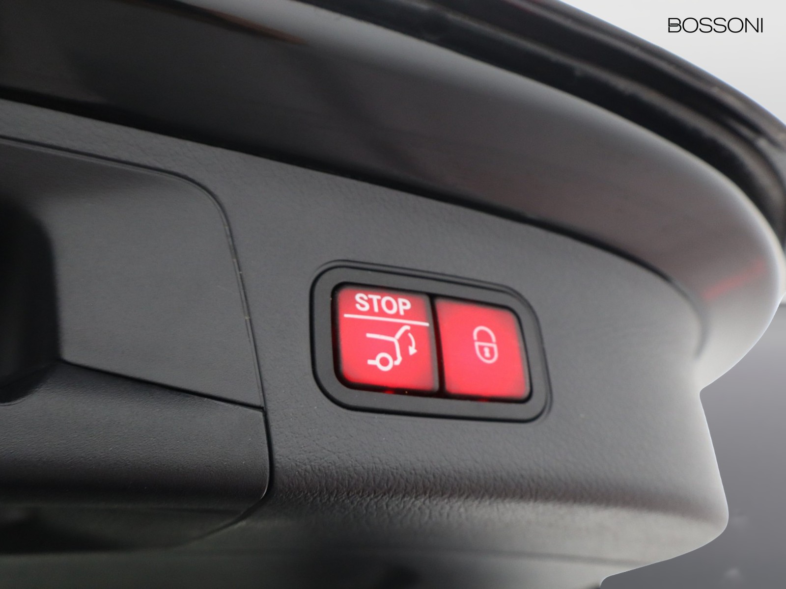 18 - Mercedes GLA 180 d amg line advanced plus 8g-dct