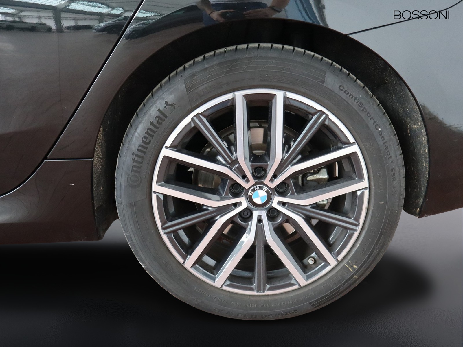 4 - BMW Serie 2 active tourer 220i mild hybrid 48v luxury dct