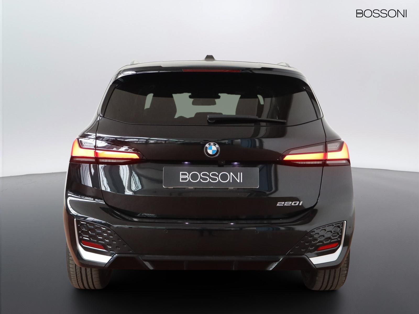 6 - BMW Serie 2 active tourer 220i mild hybrid 48v luxury dct