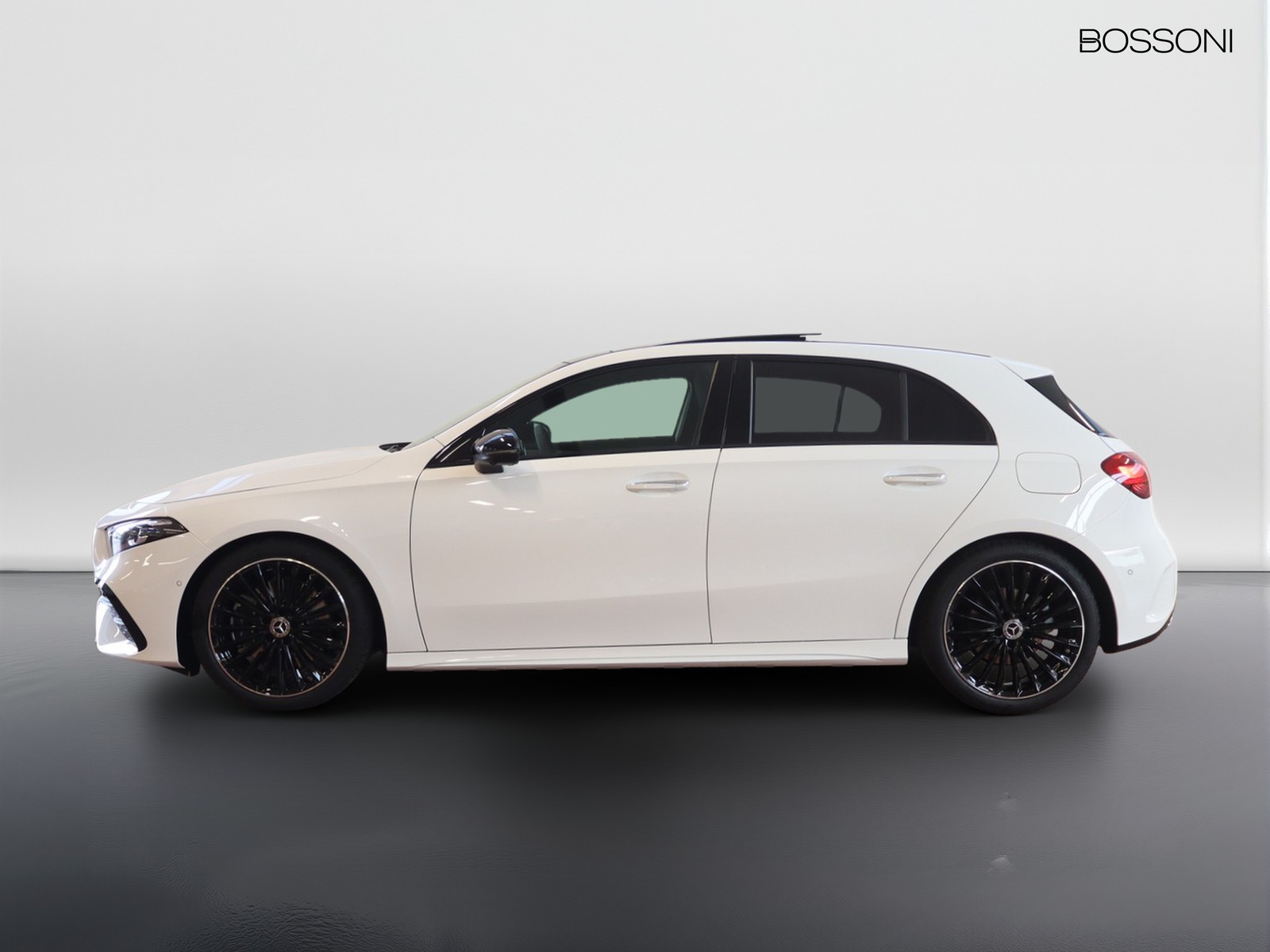 3 - Mercedes Classe A 250 amg line premium 4matic speedshift dct amg 8g