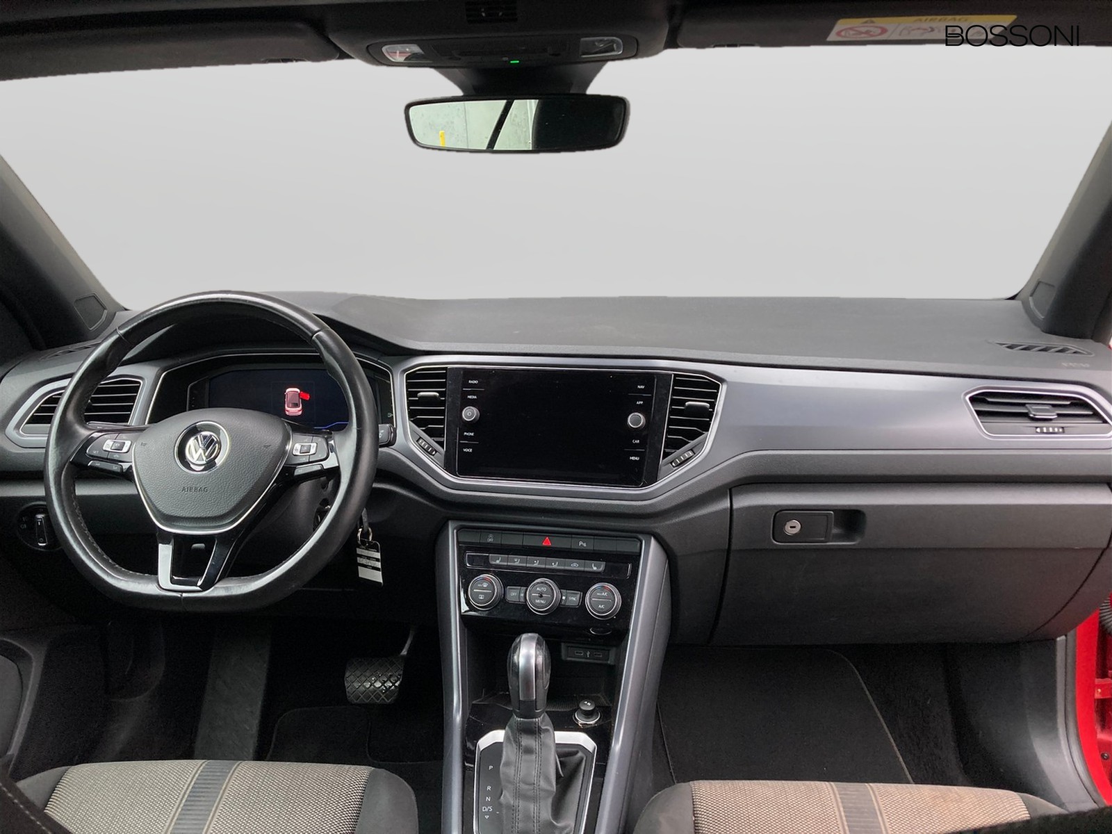 10 - Volkswagen T-Roc cabriolet 1.5 tsi act style dsg