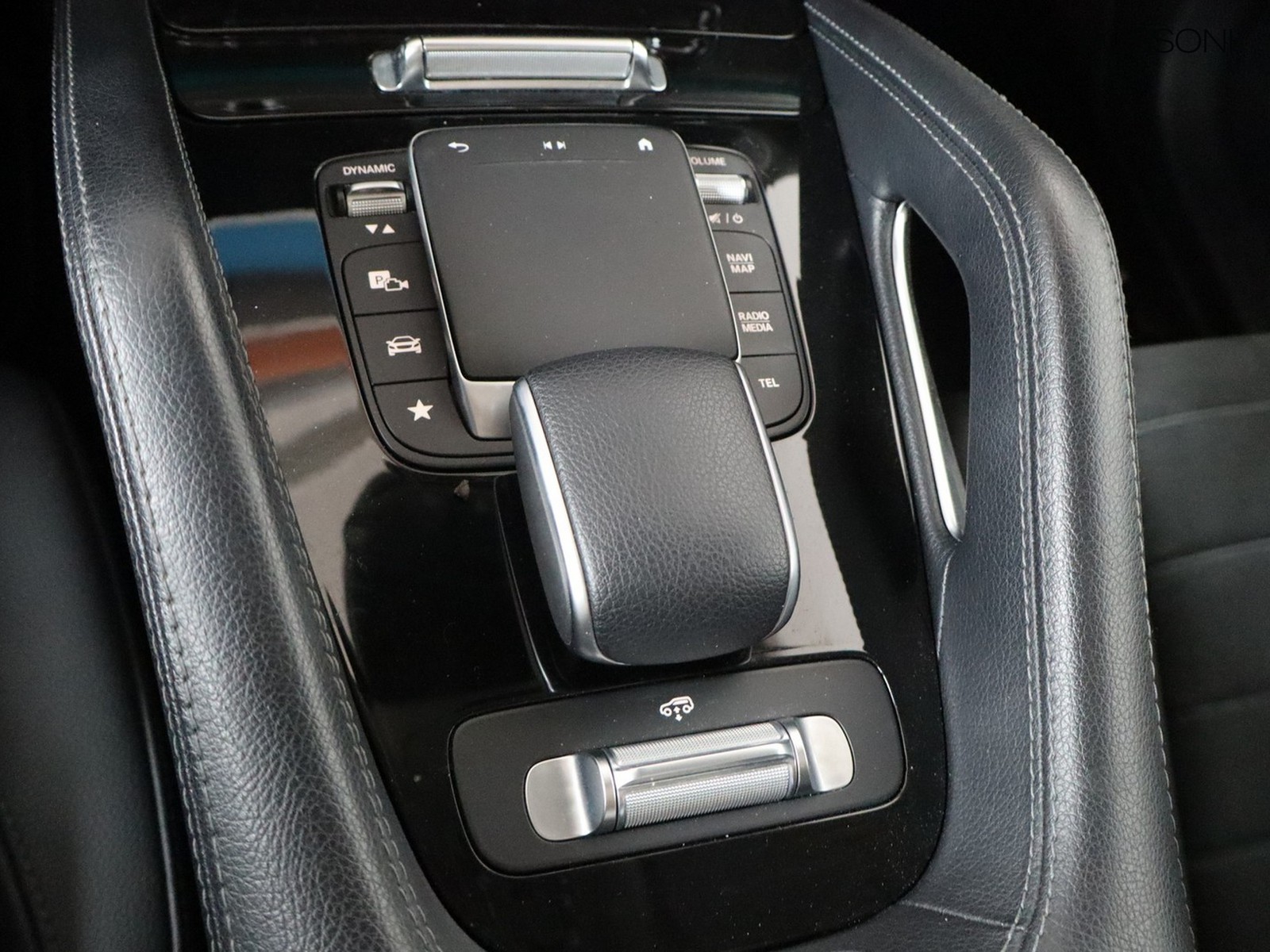15 - Mercedes Classe GLE gle suv 350 de plug-in hybrid (de eq-power) premium plus 4matic 9g-tronic plus