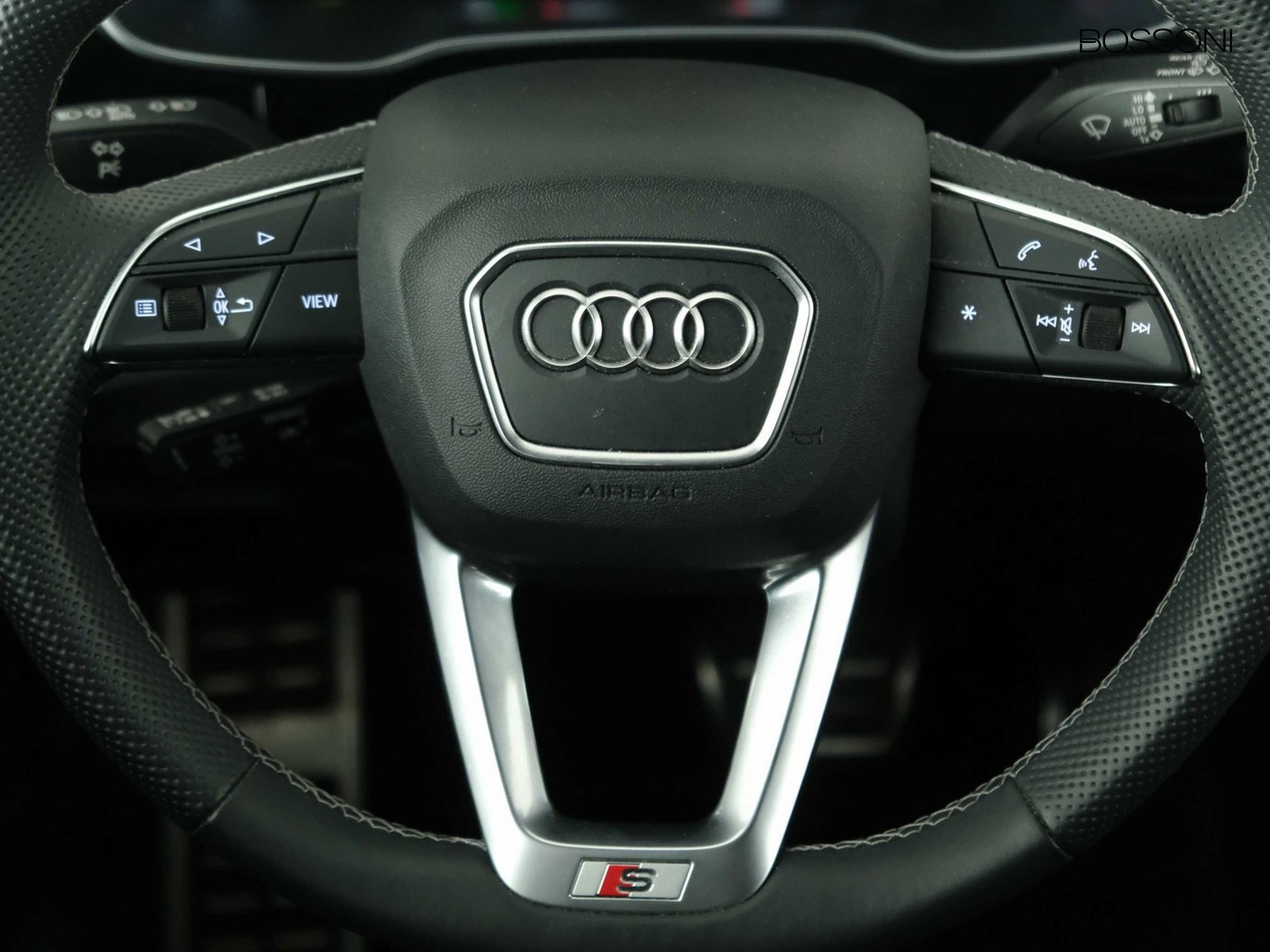 10 - Audi Q3 sportback 35 2.0 tdi s line edition s tronic