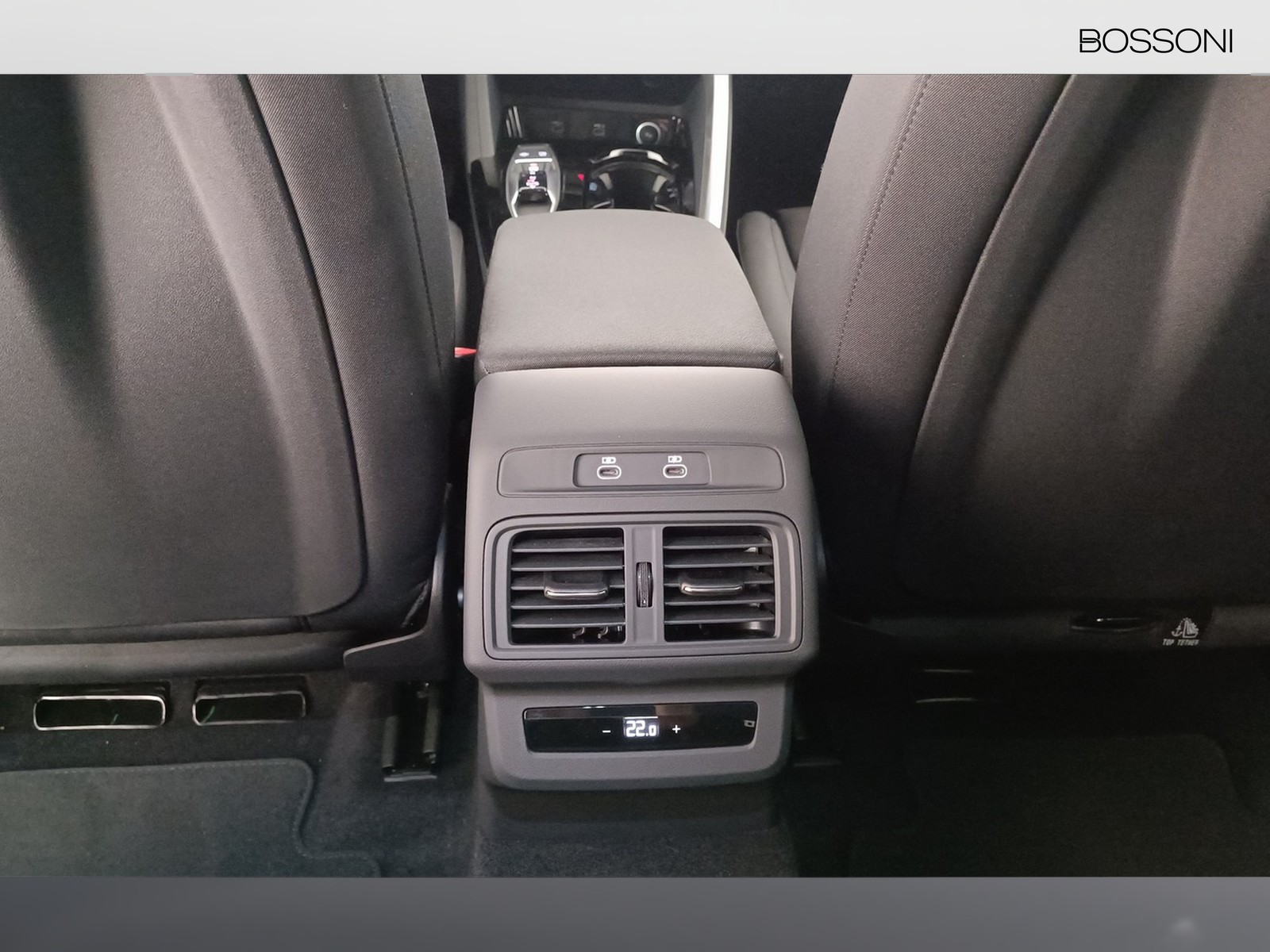 22 - Audi Q5 sportback 2.0 tdi mhev+ 204cv business advanced quattro