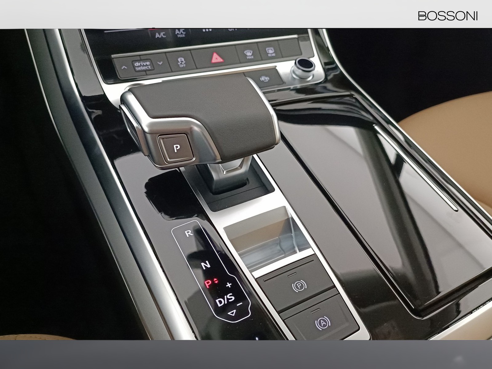5 - Audi Q7 3.0 v6 tdi mhev 231cv business advanced quattro tiptronic 7p.ti