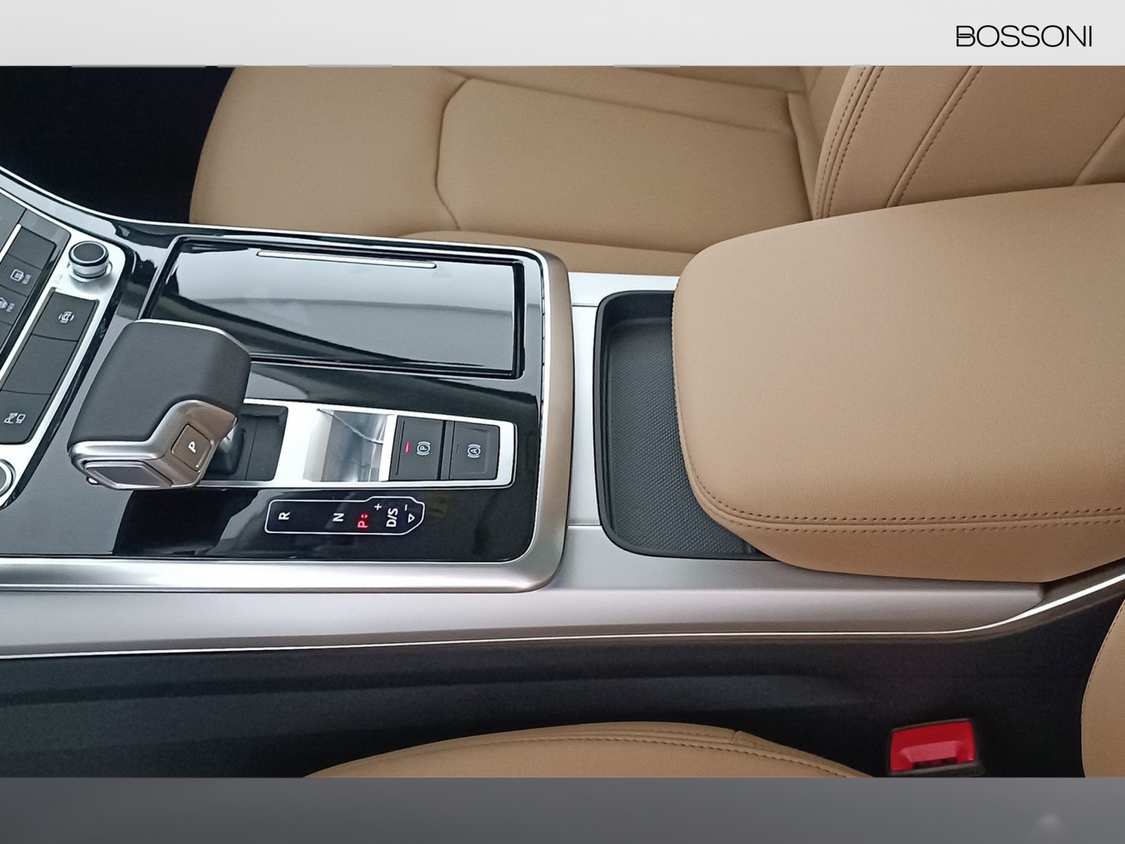 23 - Audi Q7 3.0 v6 tdi mhev 231cv business advanced quattro tiptronic 7p.ti