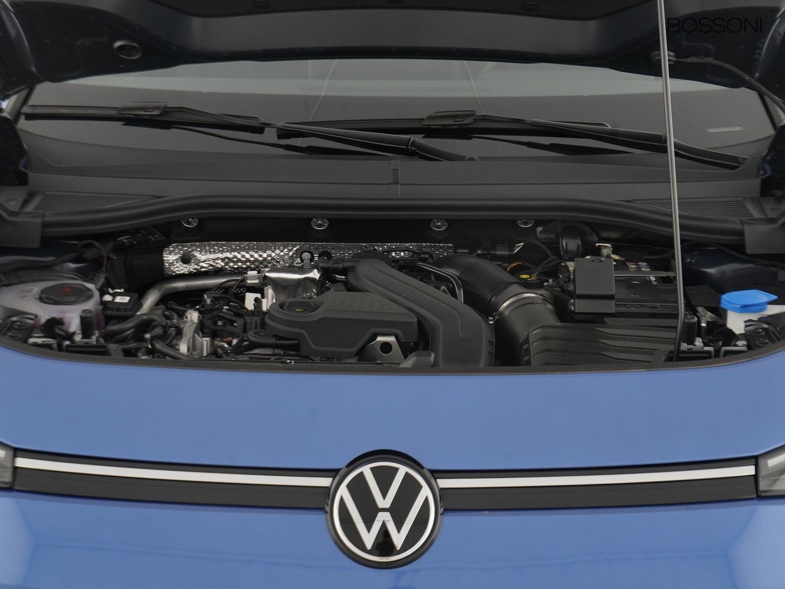 11 - Volkswagen T-Roc 1.5 etsi act 115cv life dsg