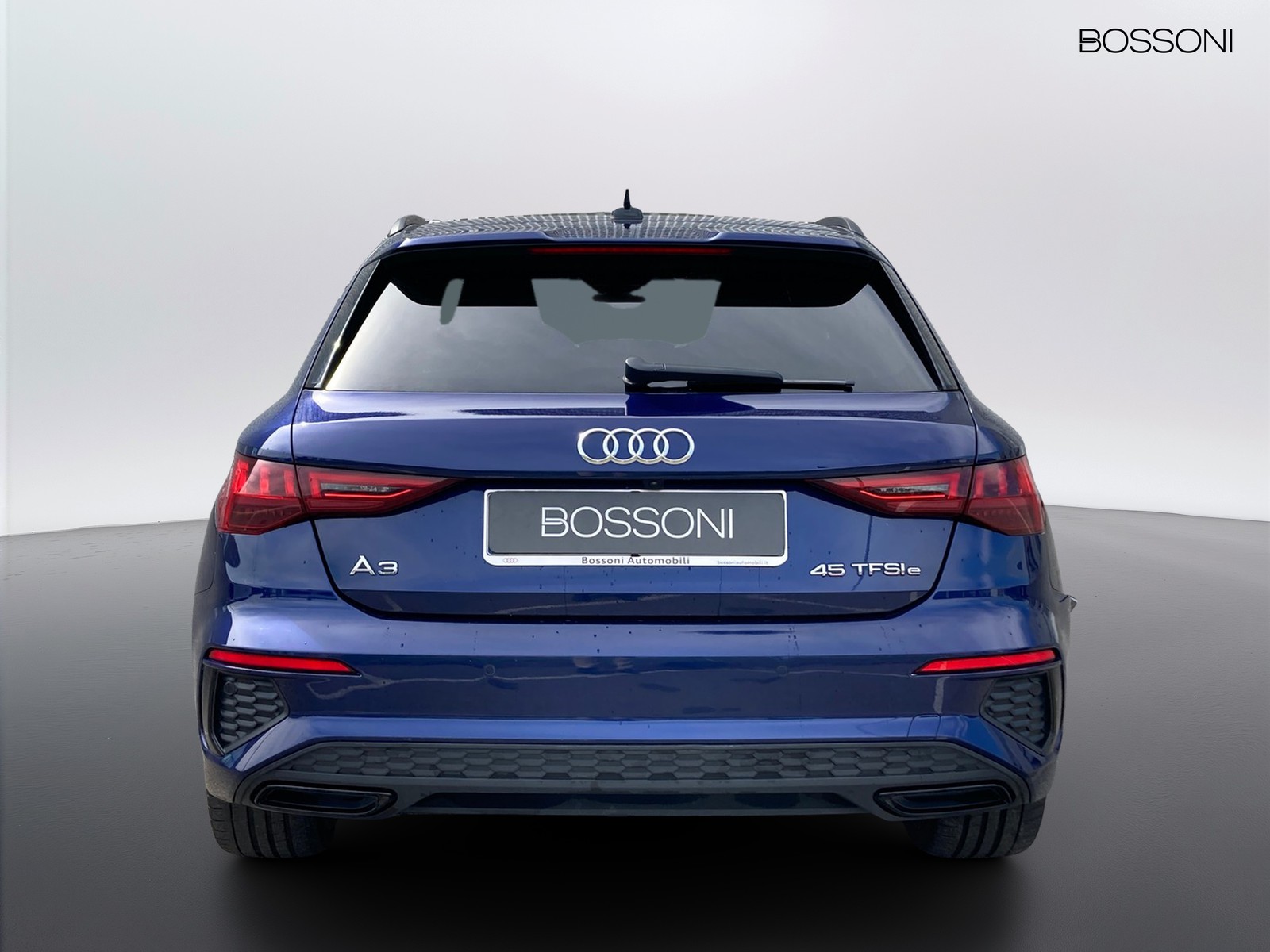 4 - Audi A3 sportback 45 1.4 tfsi e s line edition s tronic