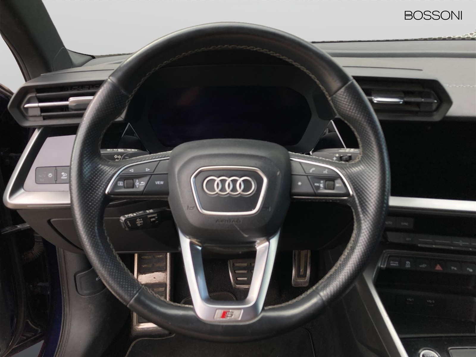 12 - Audi A3 sportback 45 1.4 tfsi e s line edition s tronic