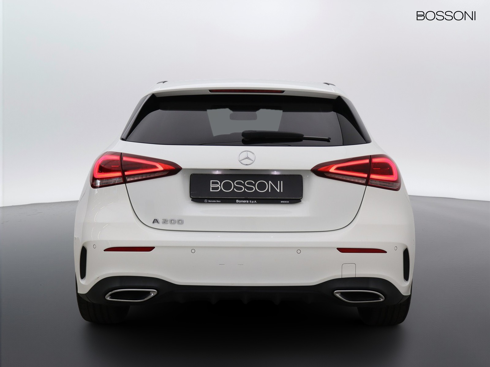 6 - Mercedes Classe A 200 premium 7g-dct