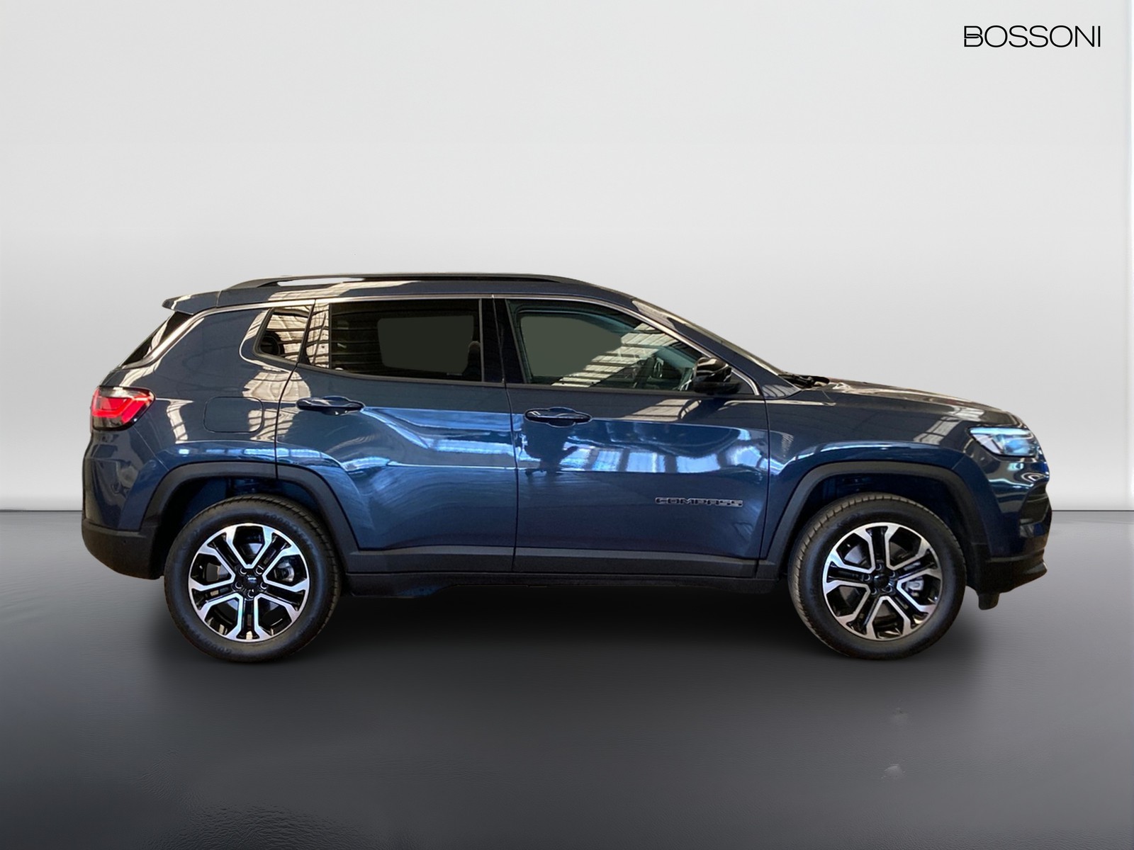5 - Jeep Compass 1.3 turbo t4 phev limited 4xe at6