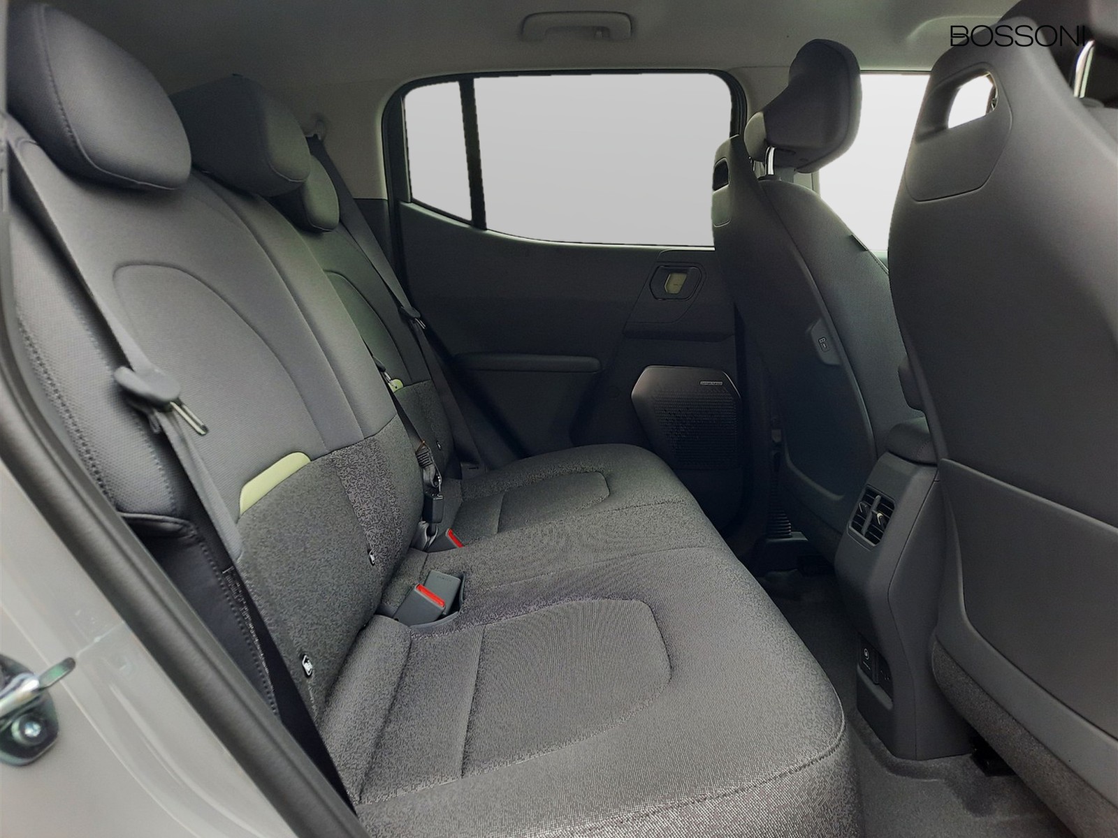 9 - Kia EV2 42,2 kwh earth