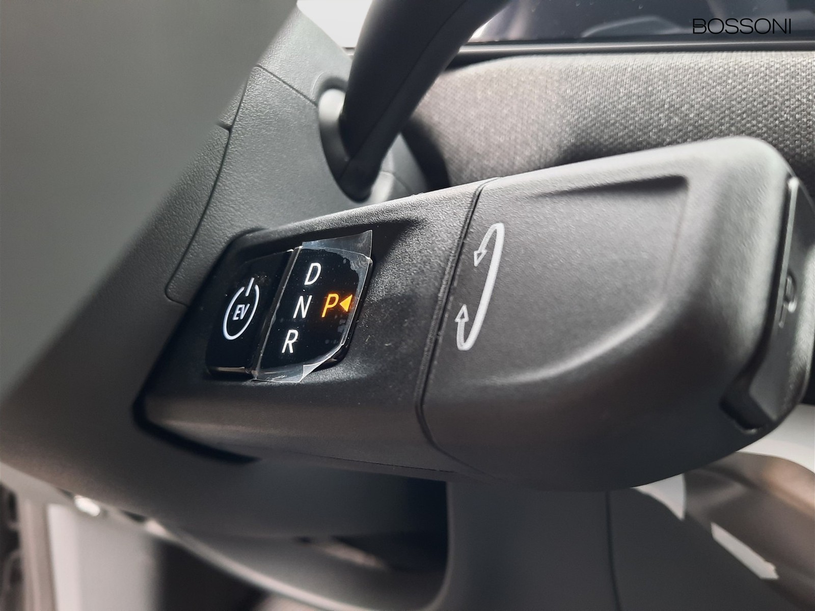 12 - Kia EV2 42,2 kwh earth