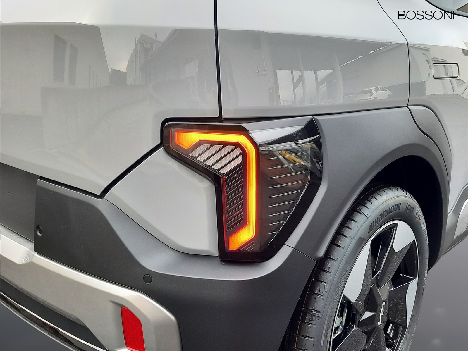 24 - Kia EV2 42,2 kwh earth