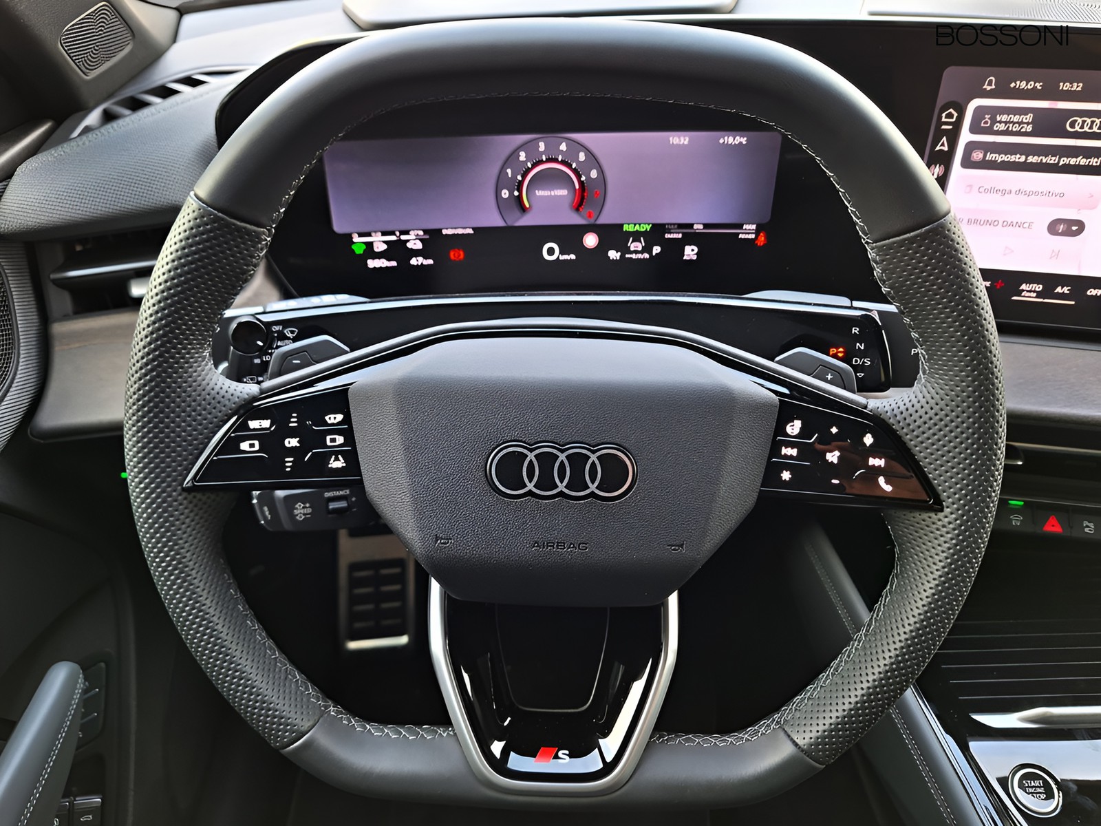 9 - Audi Q3 1.5 e-hybrid 272cv business s tronic