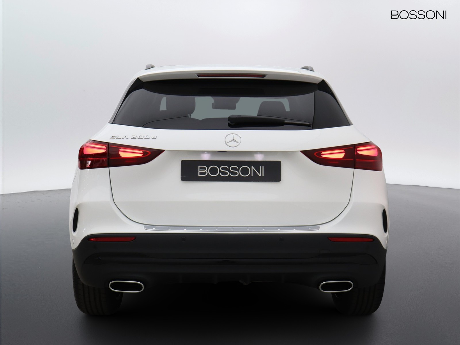 6 - Mercedes GLA 200 d amg line extra 8g-dct