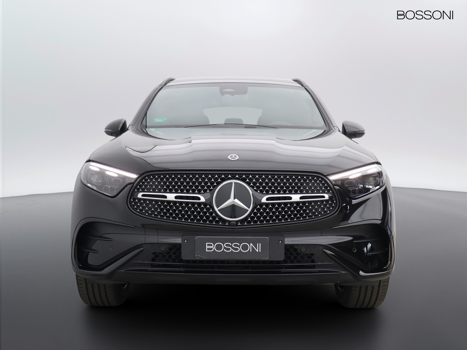 2 - Mercedes GLC suv 300 de plug-in hybrid amg line advanced 4matic 9g-tronic
