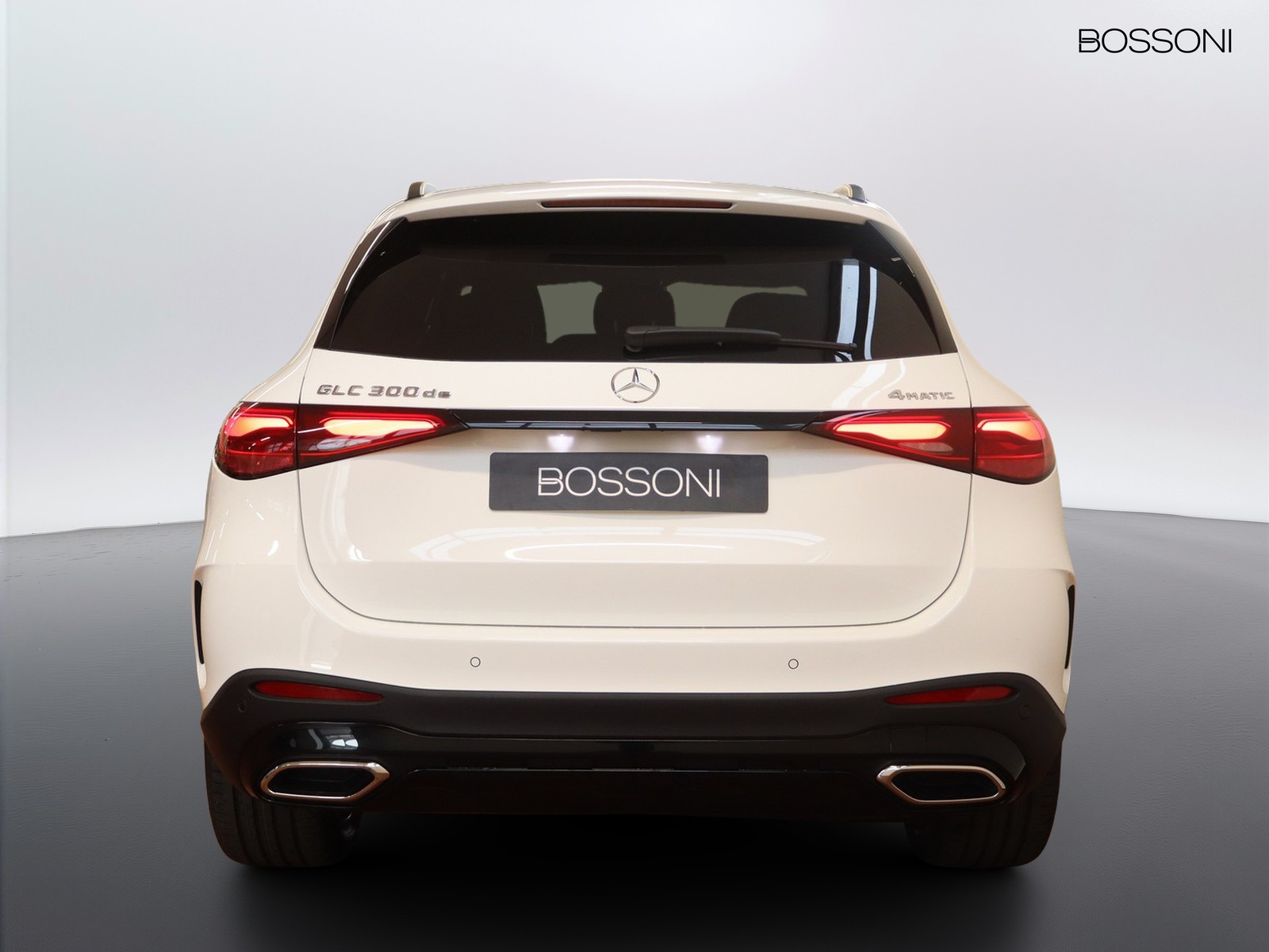 6 - Mercedes GLC suv 300 de plug-in hybrid amg line premium 4matic 9g-tronic