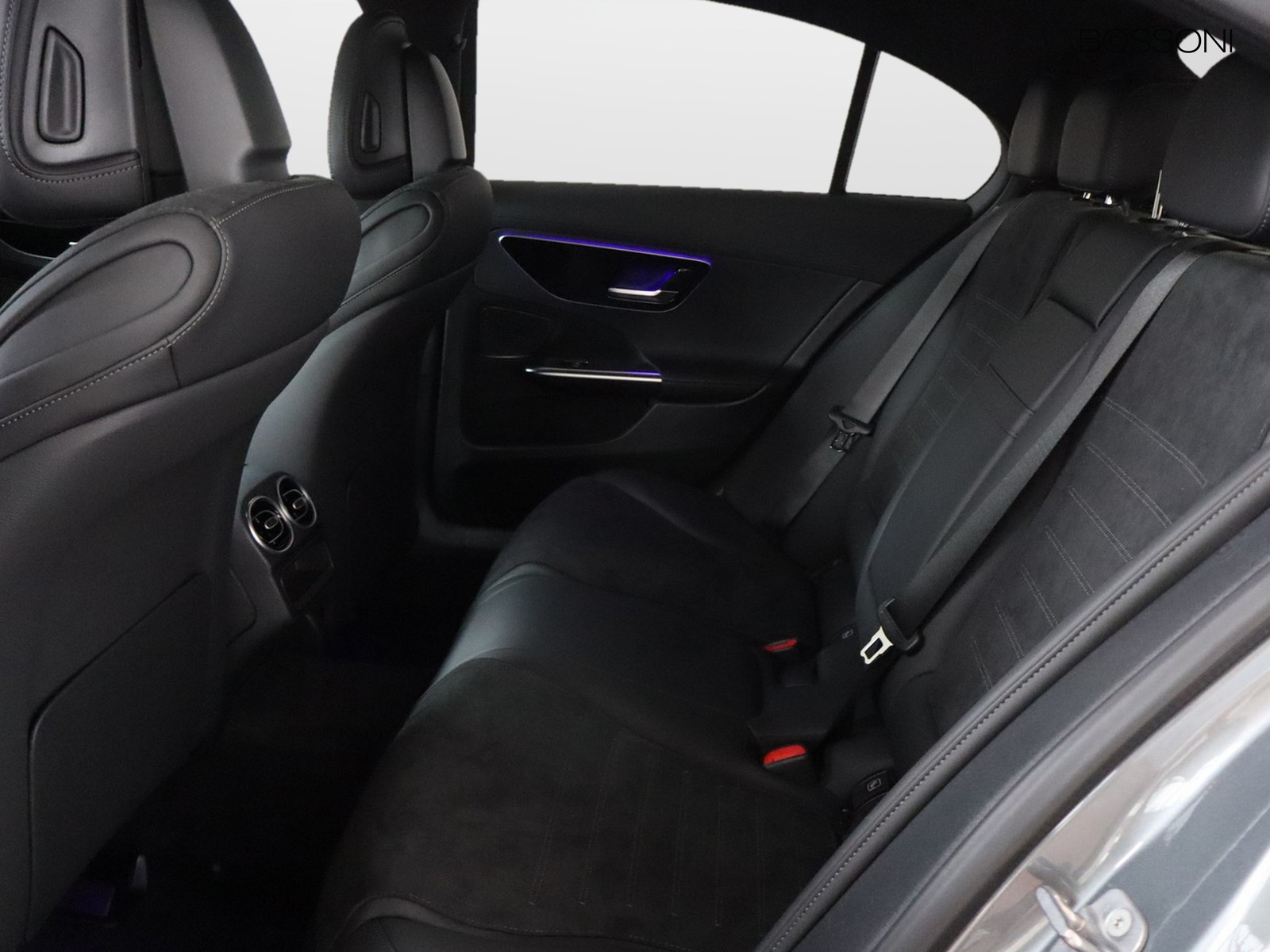 8 - Mercedes Classe C berlina 200 d mild hybrid amg line advanced 9g-tronic