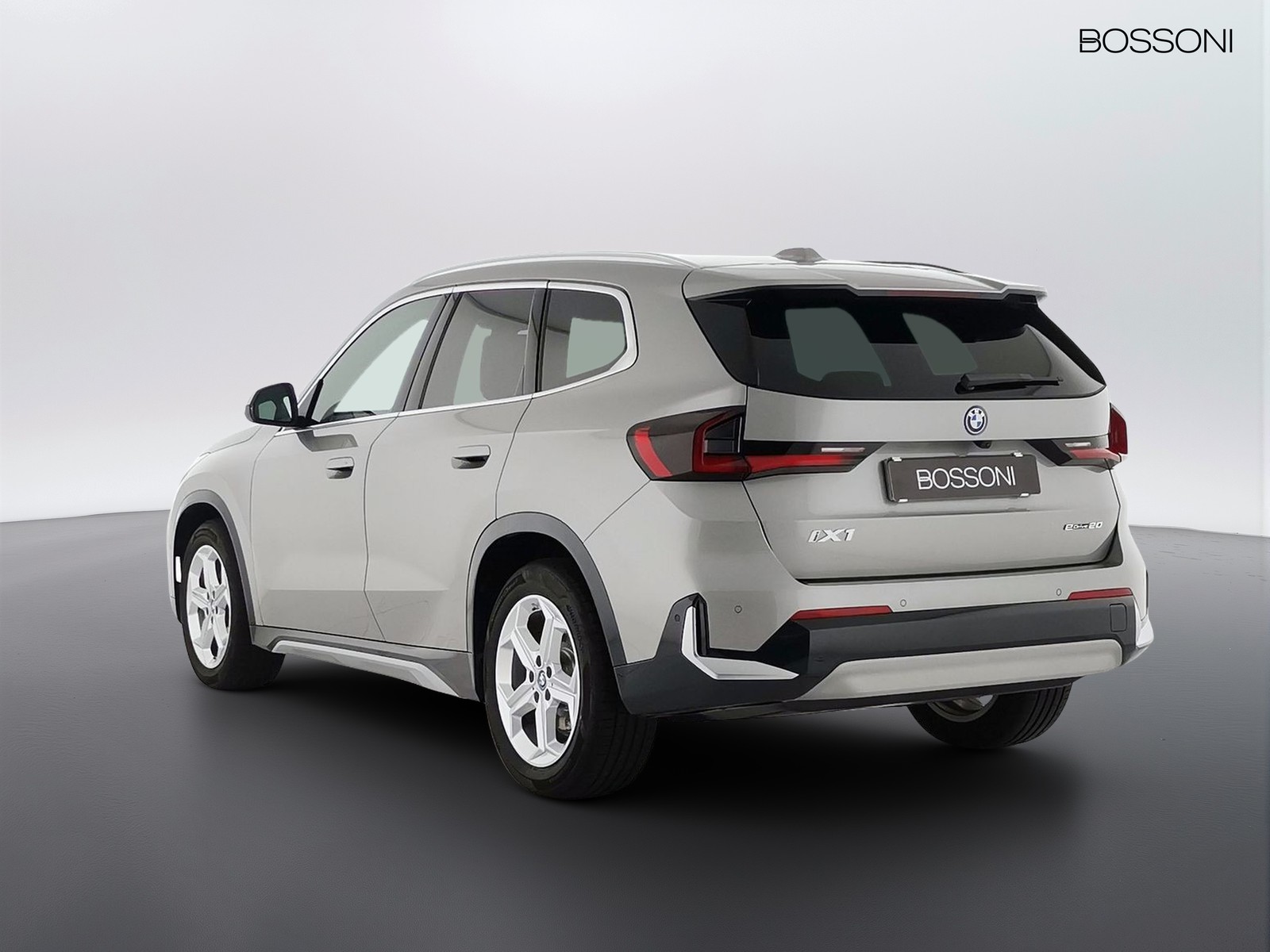 4 - BMW X1 i20 edrive x-line