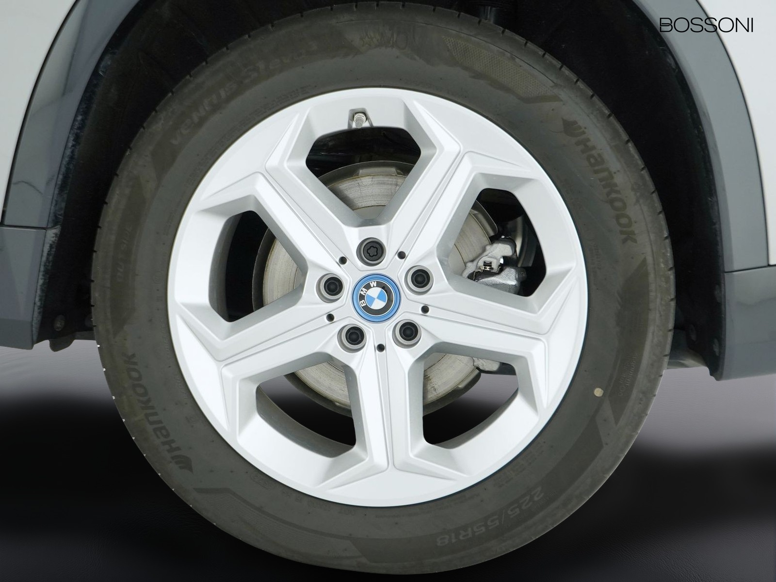 12 - BMW X1 i20 edrive x-line