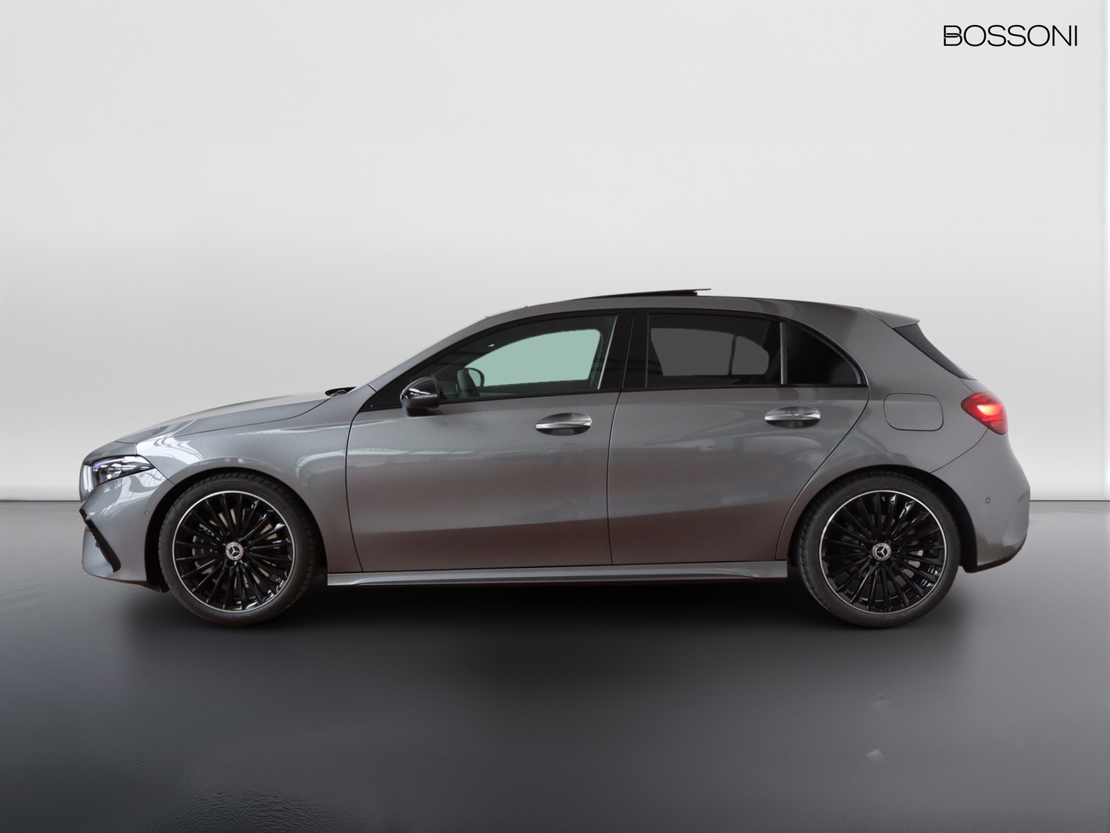 3 - Mercedes Classe A 250 amg line premium 4matic speedshift dct amg 8g