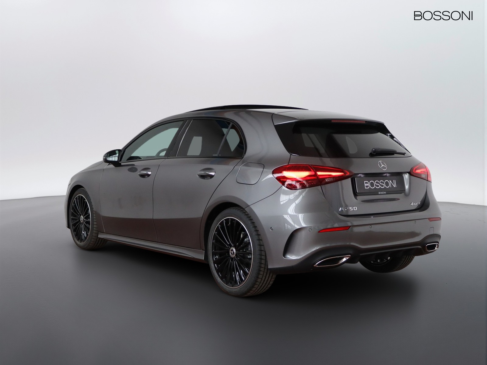 5 - Mercedes Classe A 250 amg line premium 4matic speedshift dct amg 8g
