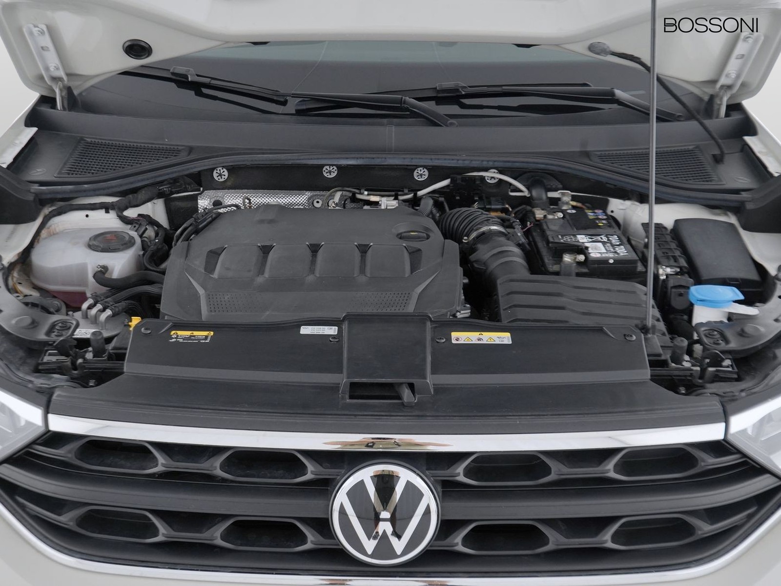 11 - Volkswagen T-Roc 2.0 tdi scr 115cv sport