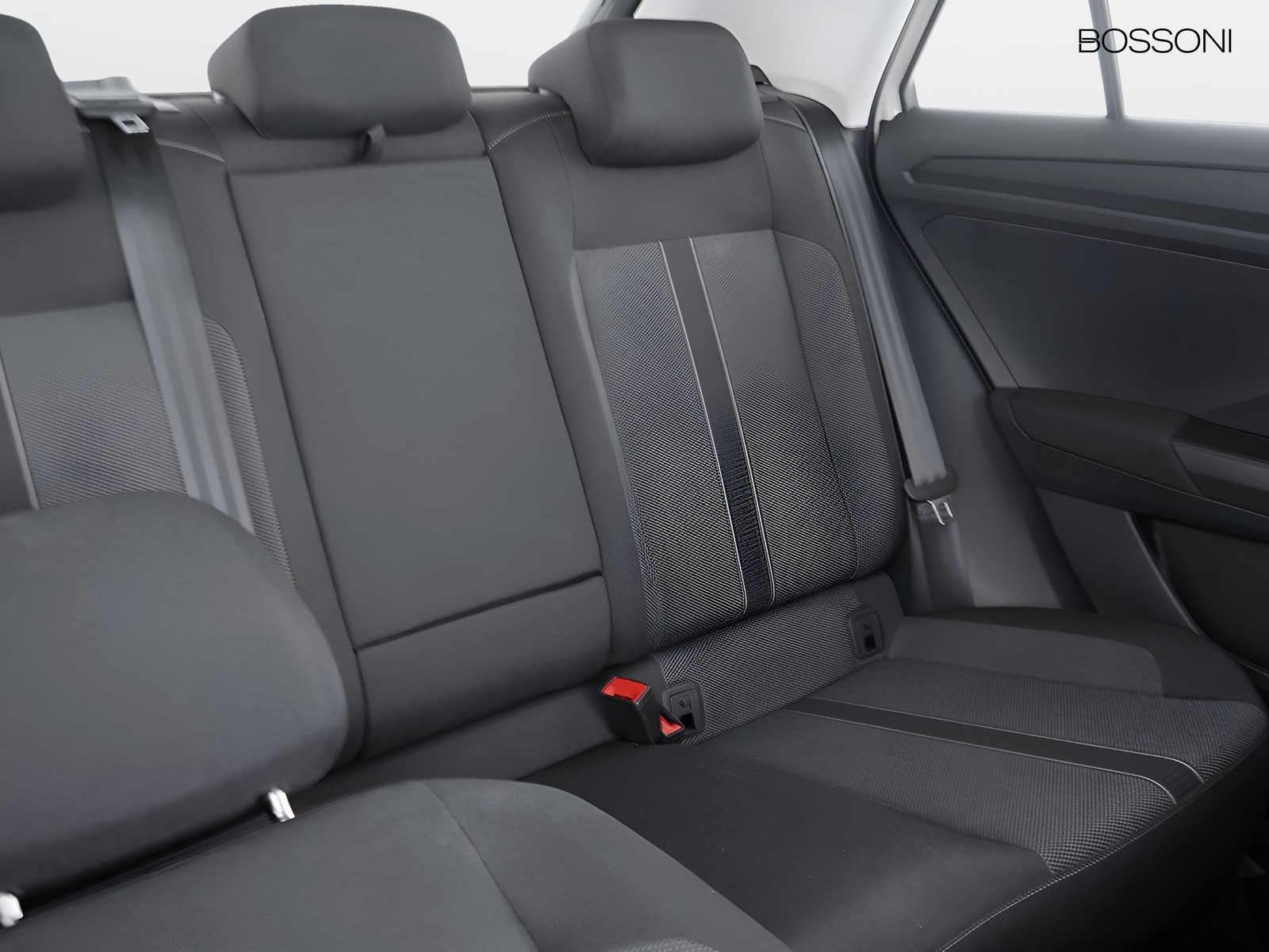21 - Volkswagen T-Roc 2.0 tdi scr 115cv sport