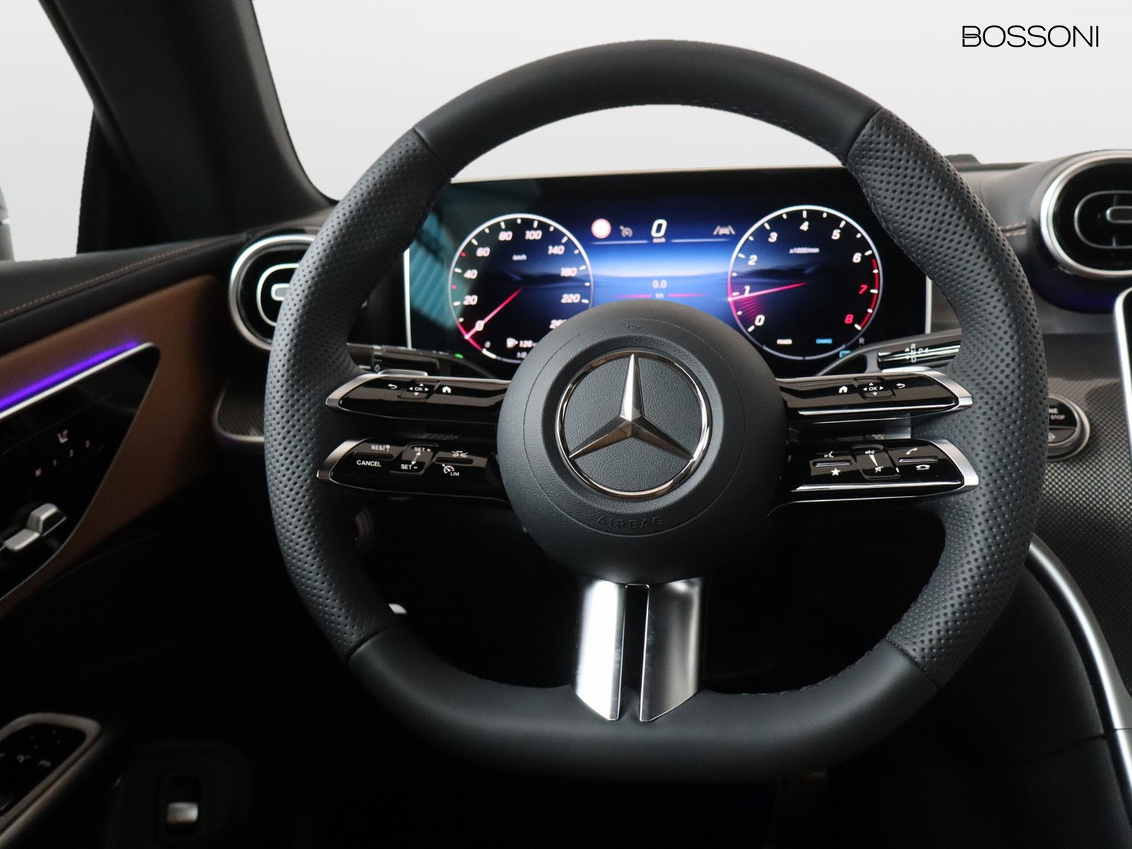 16 - Mercedes CLE coupe 200 amg line advanced 9g-tronic plus
