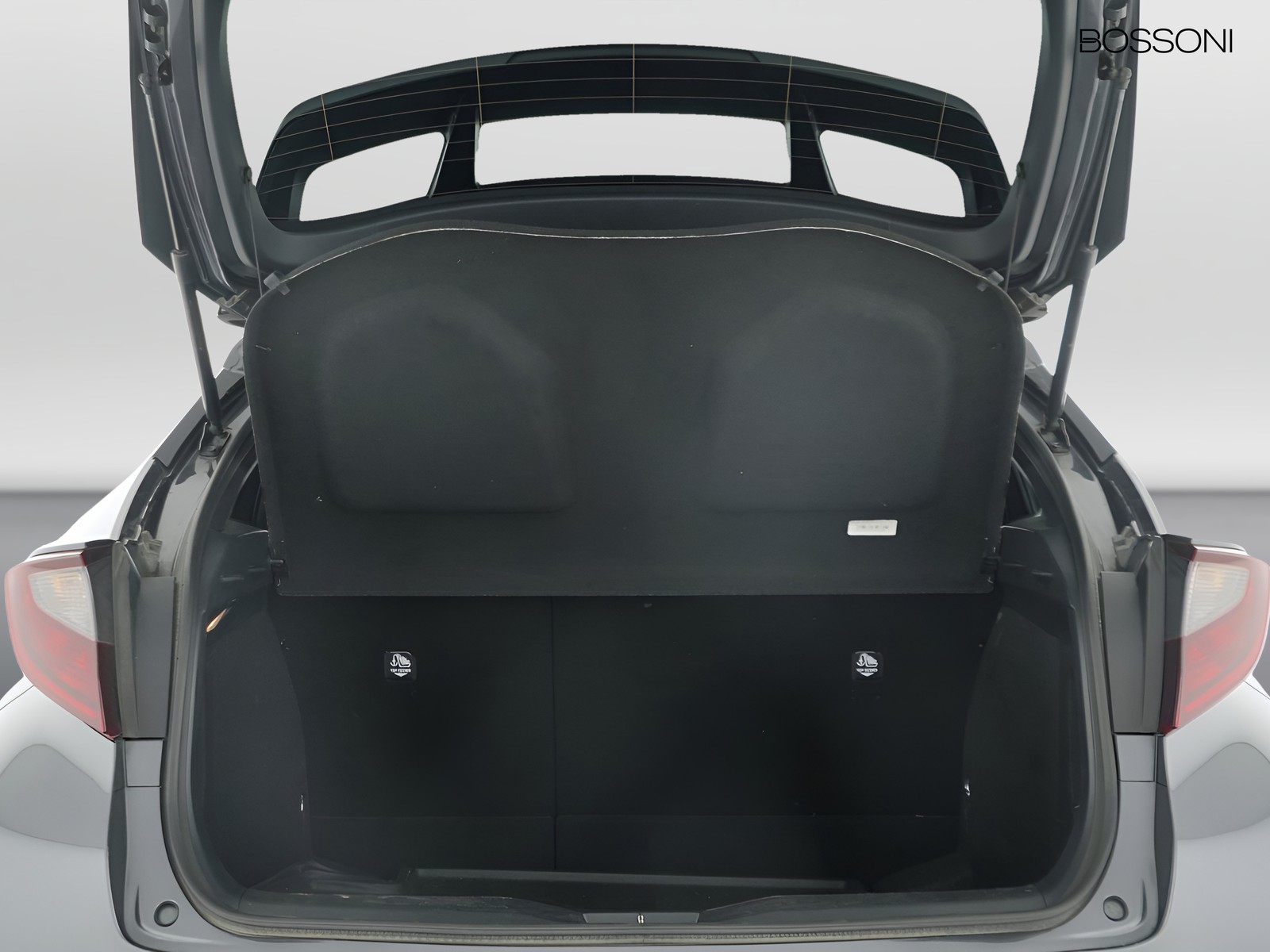 10 - Toyota C-HR 1.8 hybrid trend e-cvt