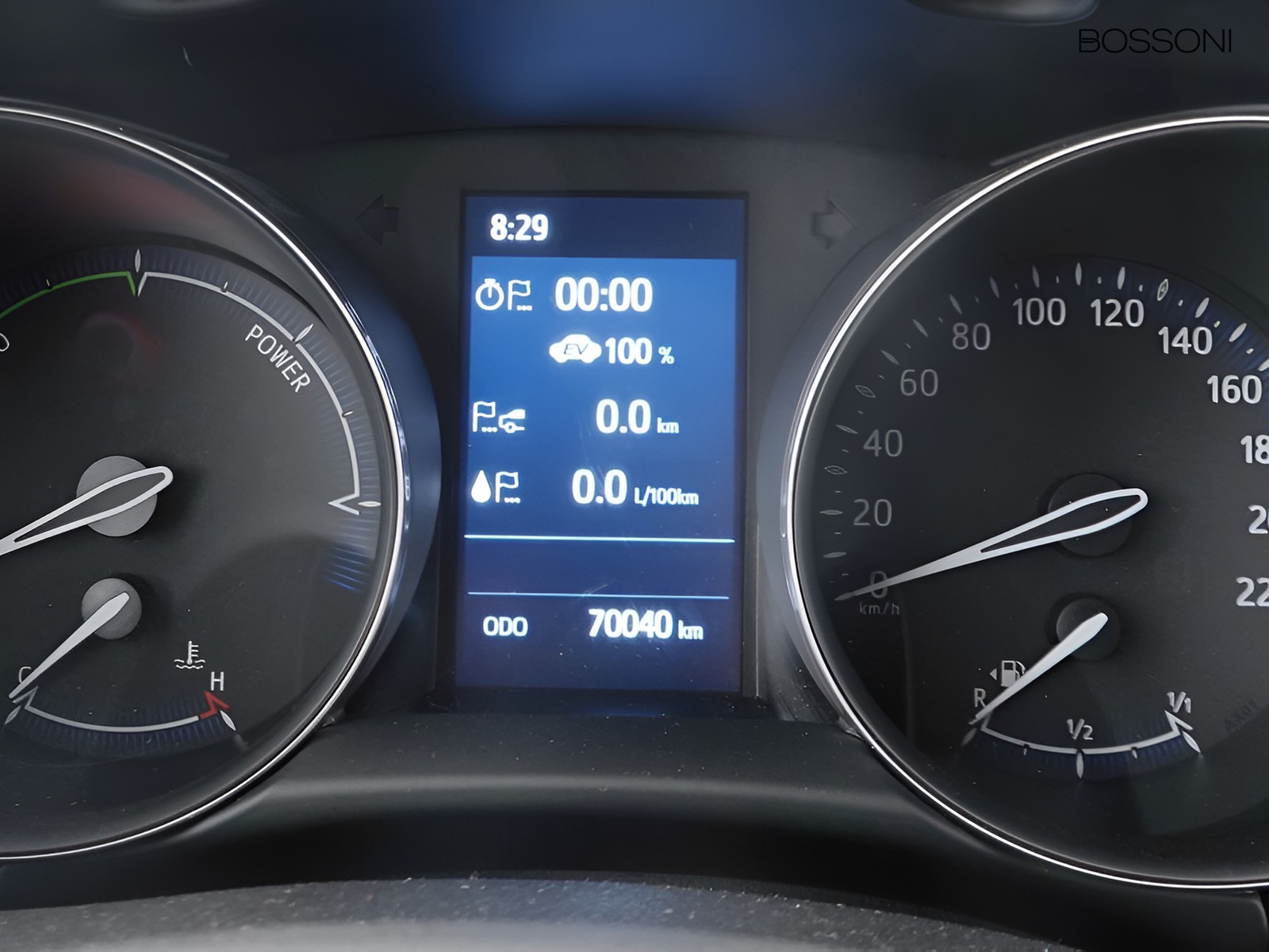32 - Toyota C-HR 1.8 hybrid trend e-cvt