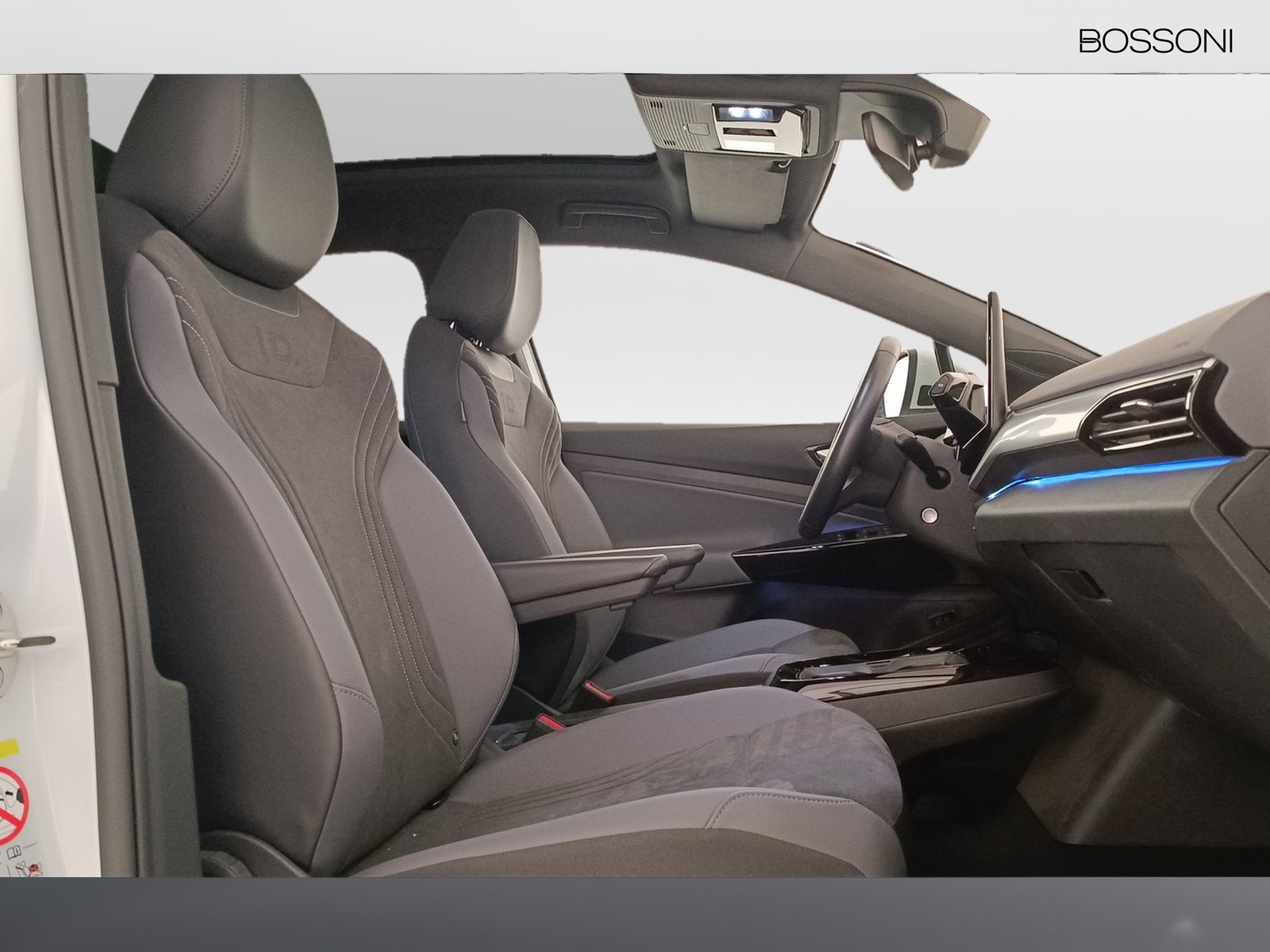 8 - Volkswagen ID.4 77 kwh pro performance 204cv