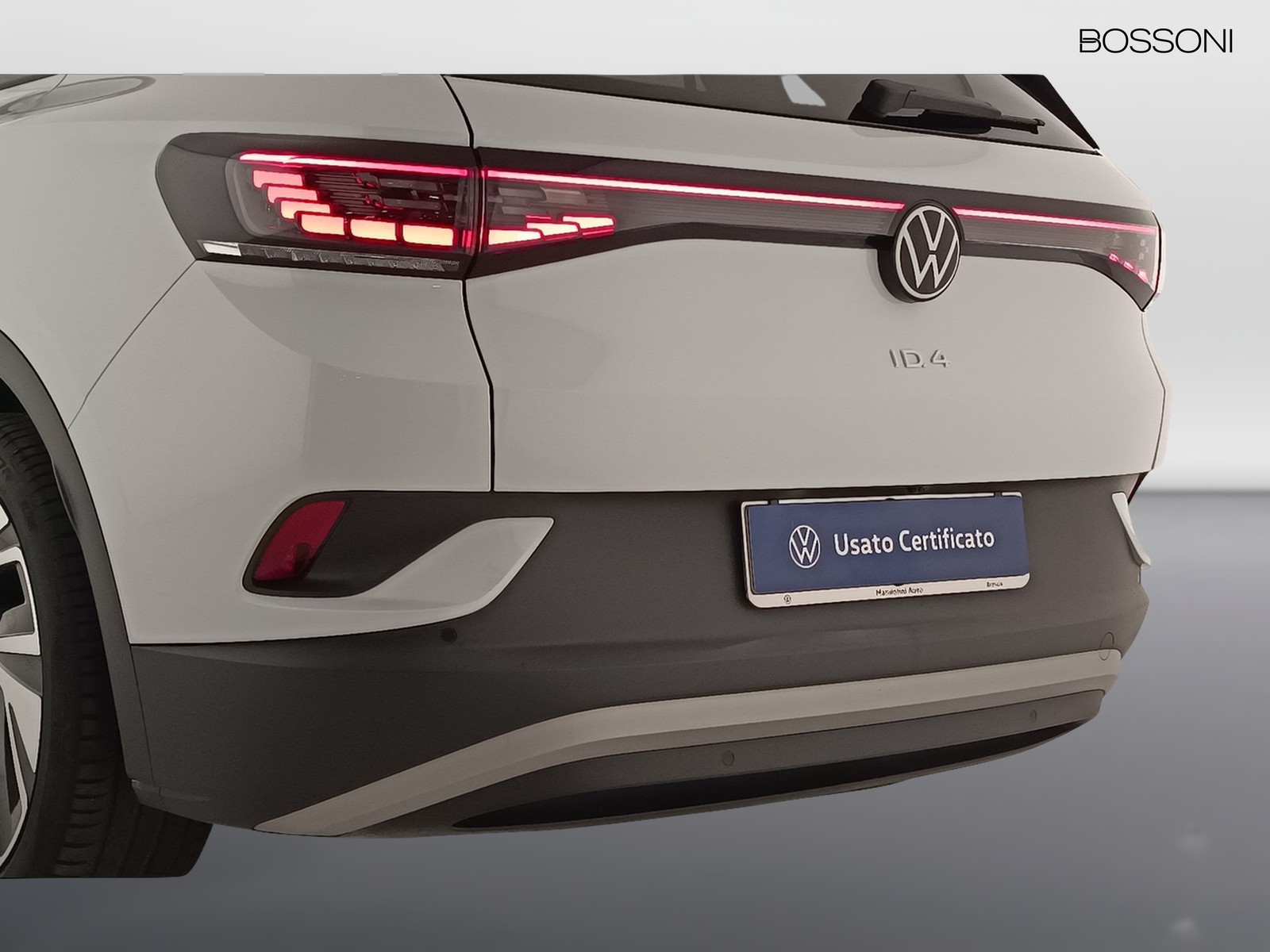 14 - Volkswagen ID.4 77 kwh pro performance 204cv