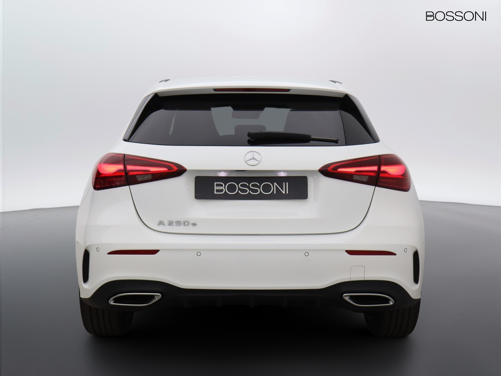 6 - Mercedes Classe A 250 e plug-in hybrid amg line extra speedshift dct amg 8g