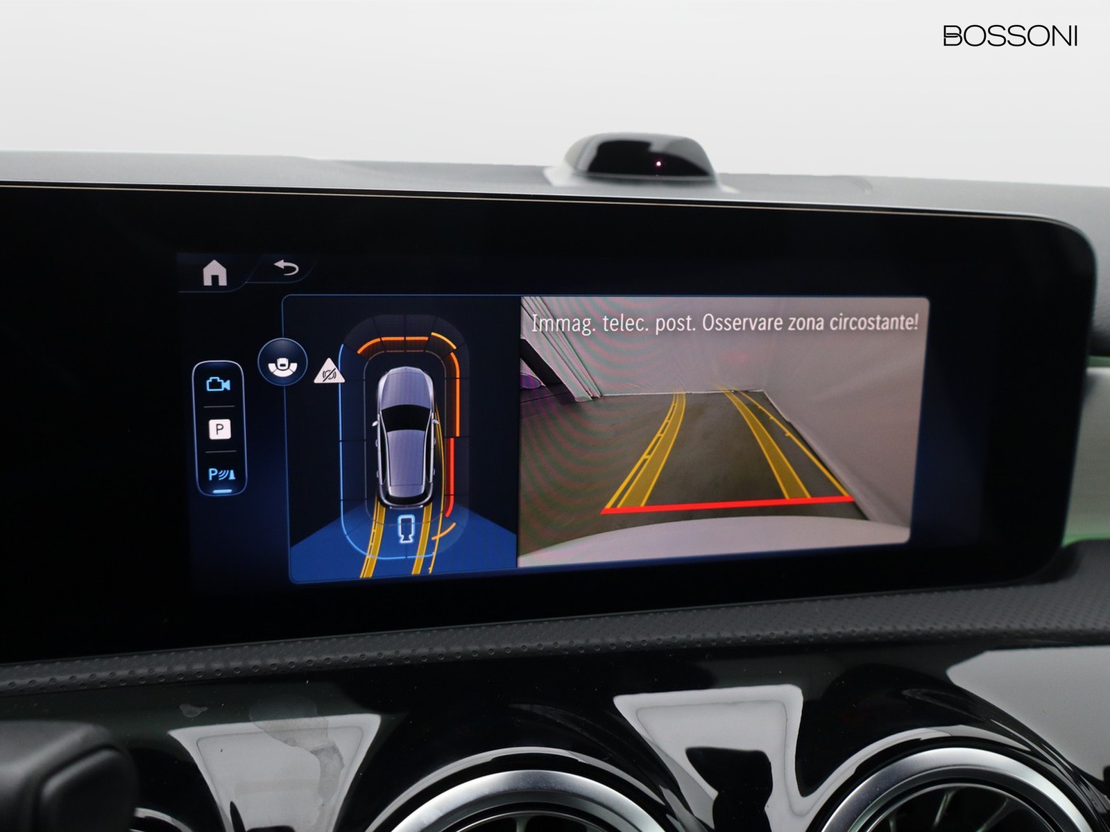 11 - Mercedes Classe A 250 e plug-in hybrid amg line extra speedshift dct amg 8g