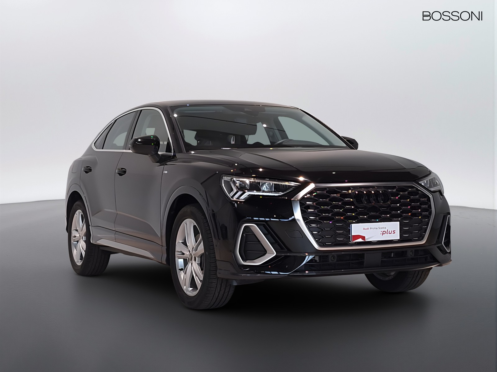 3 - Audi Q3 sportback 35 2.0 tdi s line edition s tronic